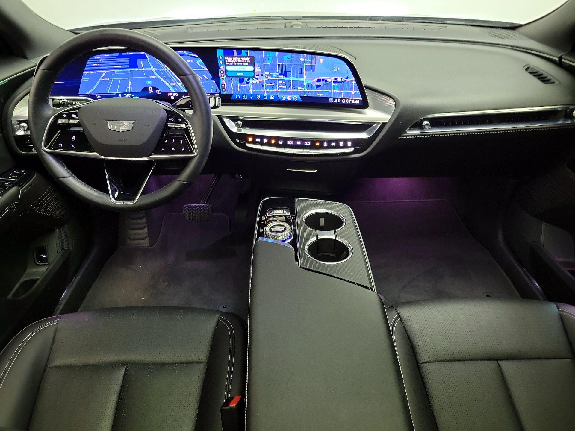 Thumbnail: 2024 Cadillac Lyriq - 9