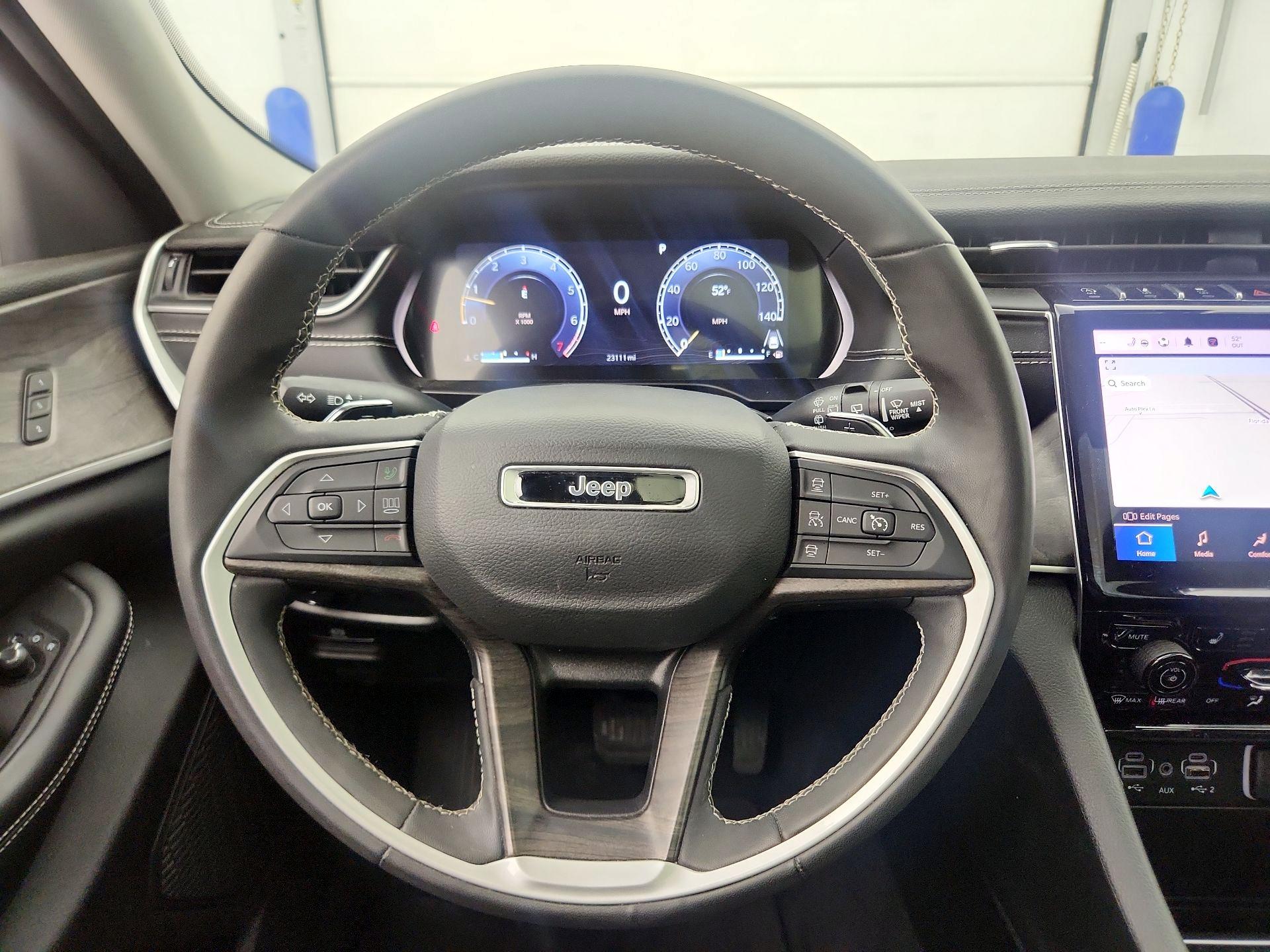 Thumbnail: 2023 Jeep Grand Cherokee L - 10