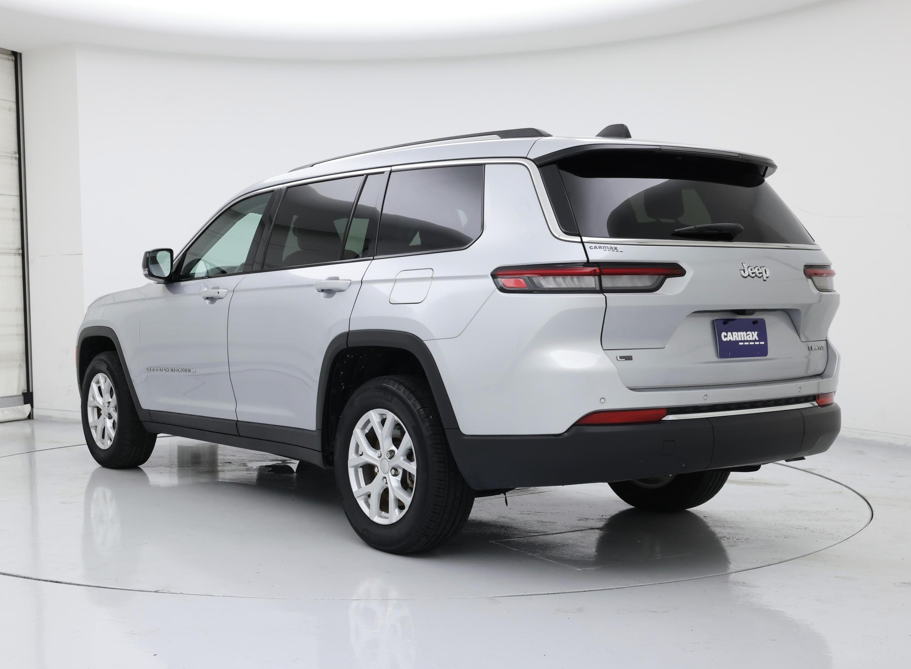 Thumbnail: 2023 Jeep Grand Cherokee L - 2