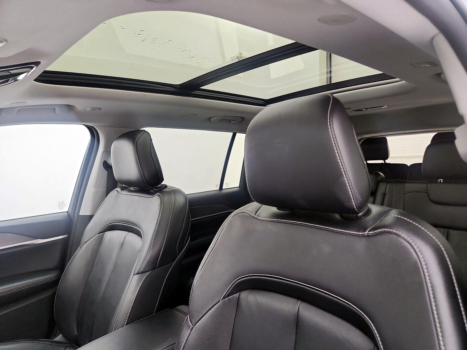 Thumbnail: 2023 Jeep Grand Cherokee L - 20