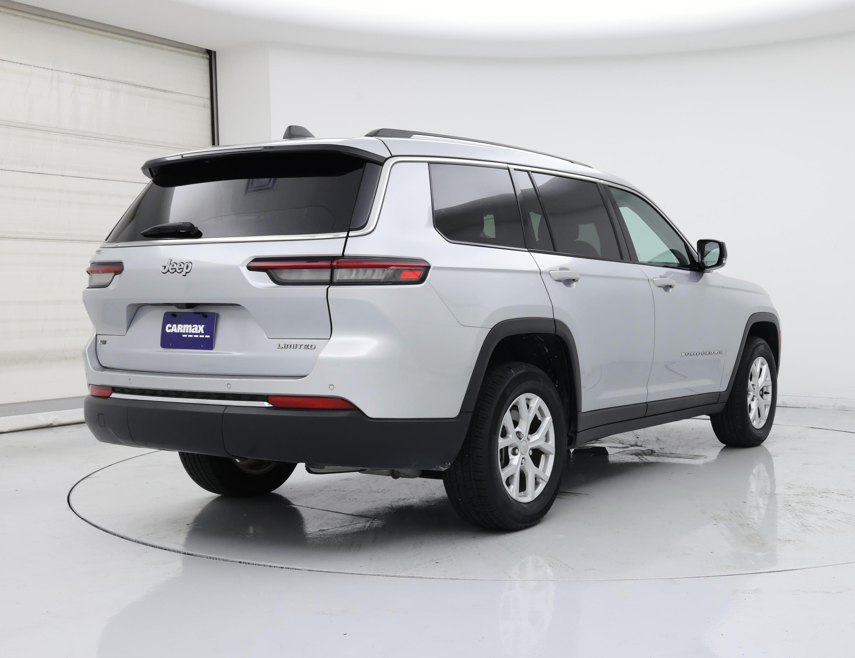 Thumbnail: 2023 Jeep Grand Cherokee L - 8