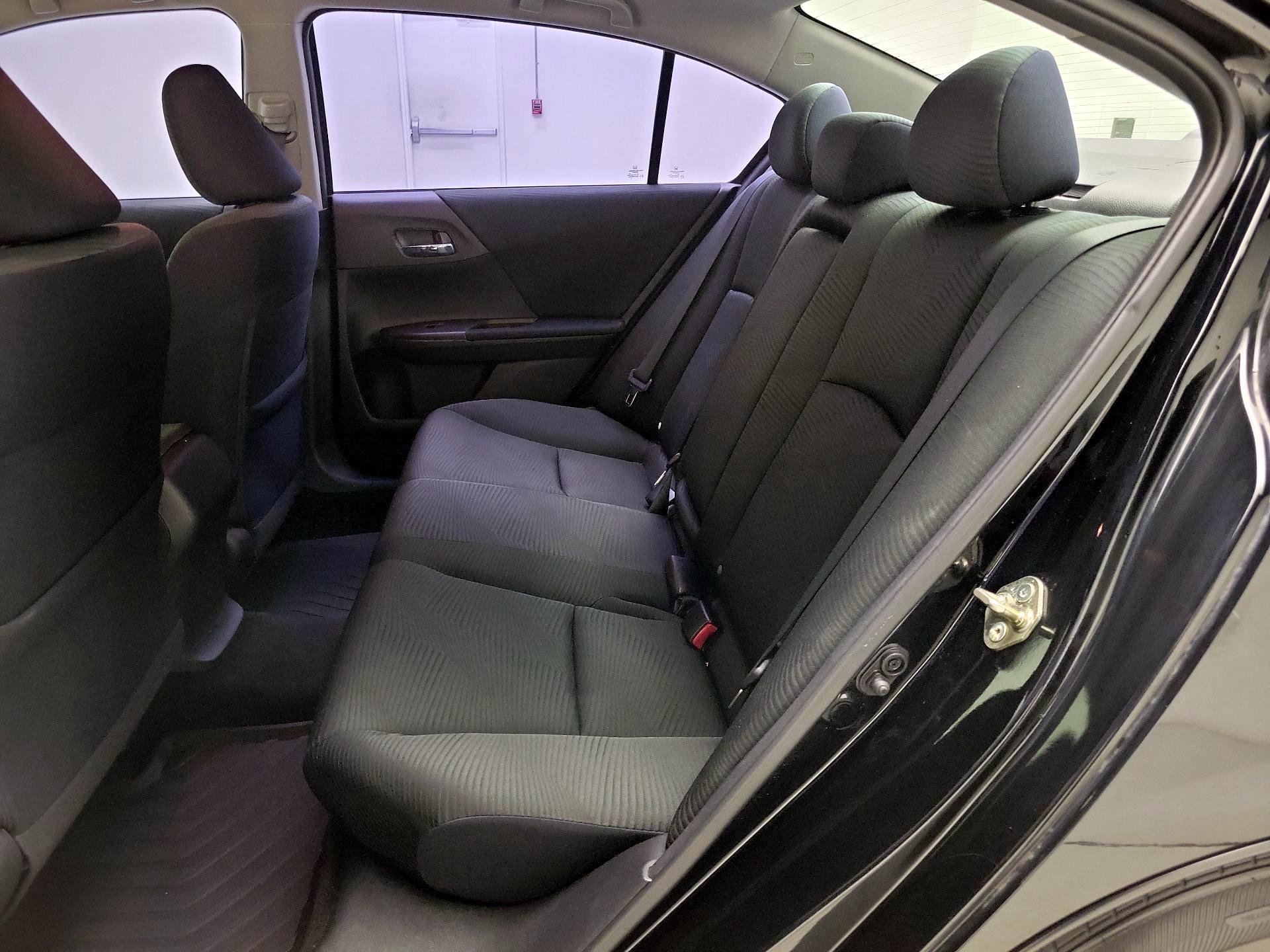 Thumbnail: 2015 Honda Accord - 19