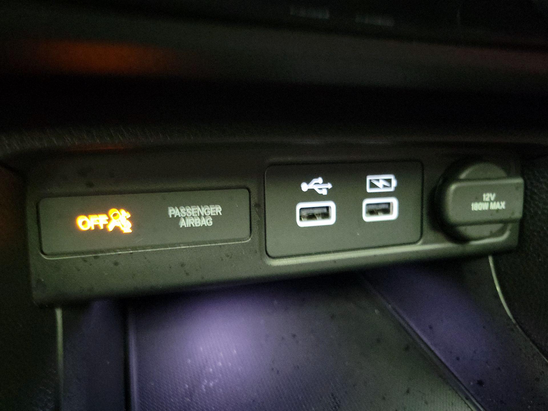 Thumbnail: 2024 Honda Civic - 18