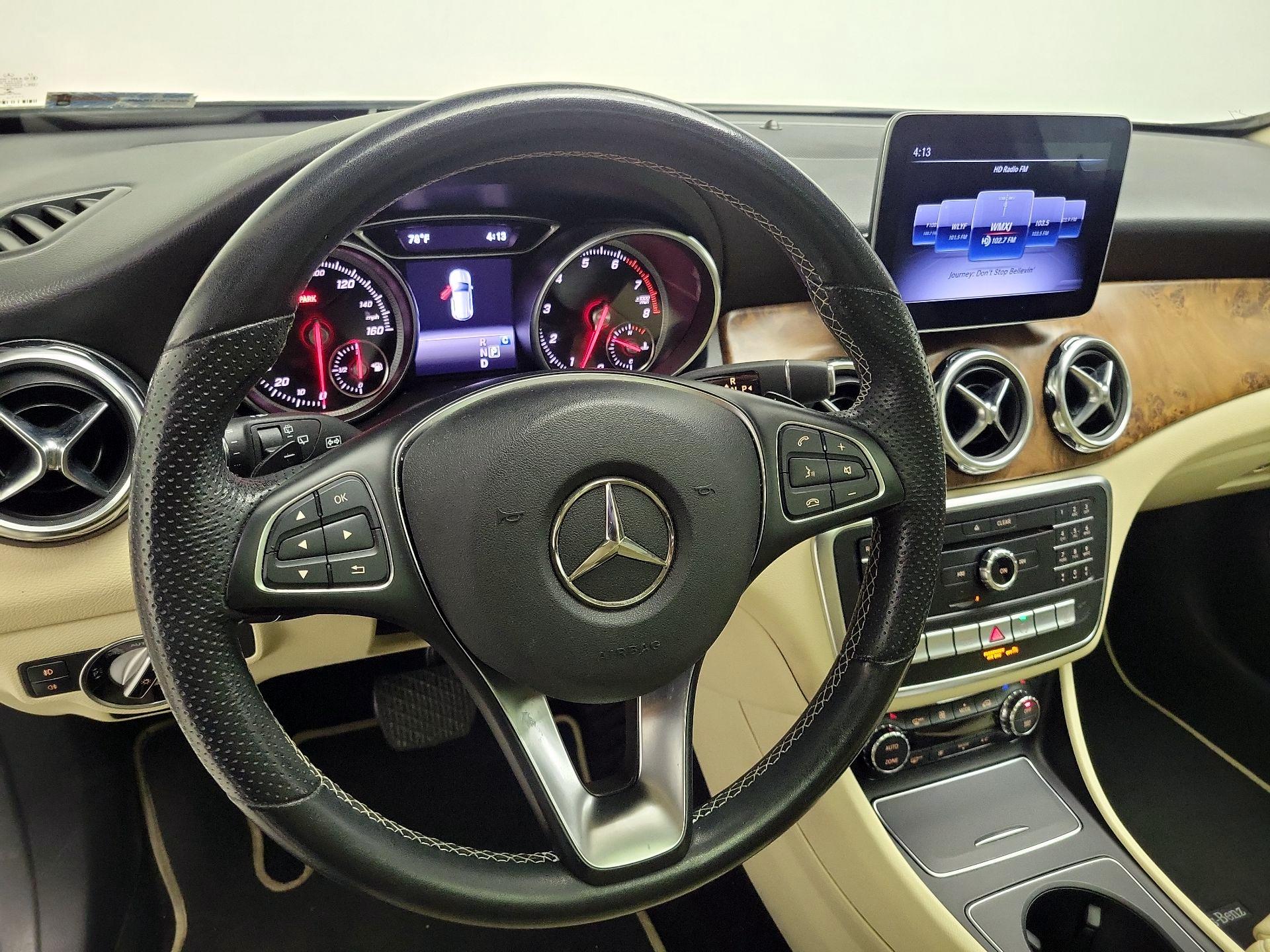 Thumbnail: 2019 Mercedes-Benz GLA - 10