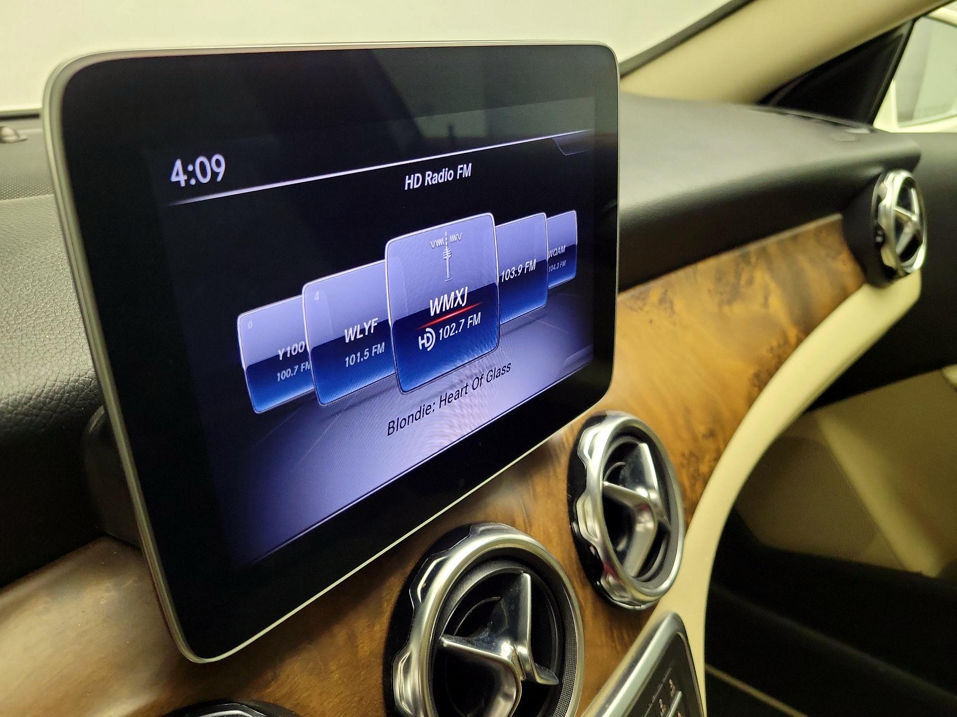 Thumbnail: 2019 Mercedes-Benz GLA - 15