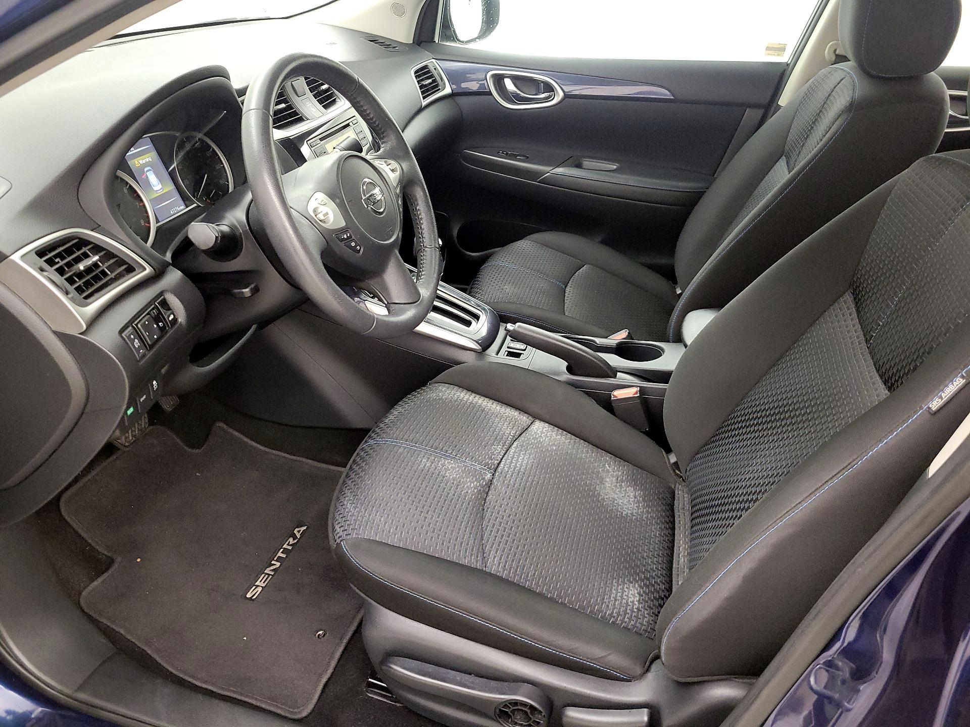 Thumbnail: 2017 Nissan Sentra - 11