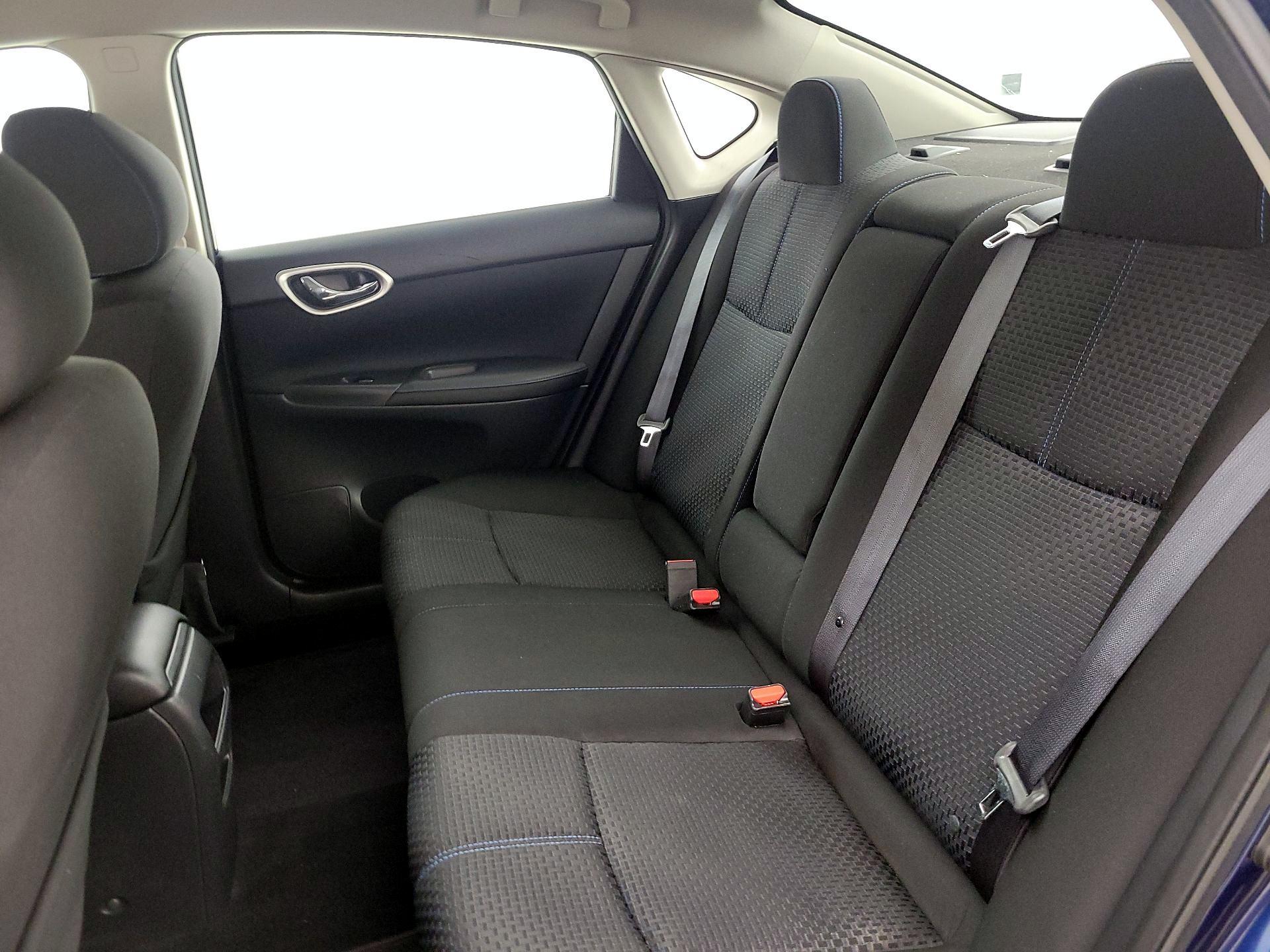 Thumbnail: 2017 Nissan Sentra - 19