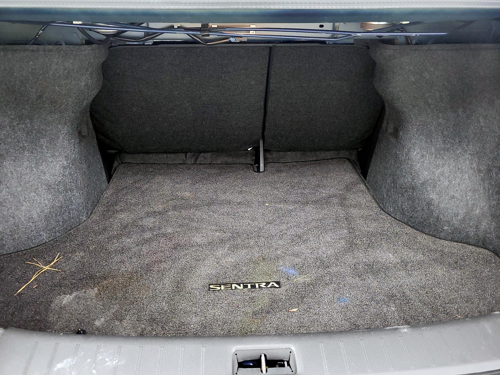 Thumbnail: 2017 Nissan Sentra - 20