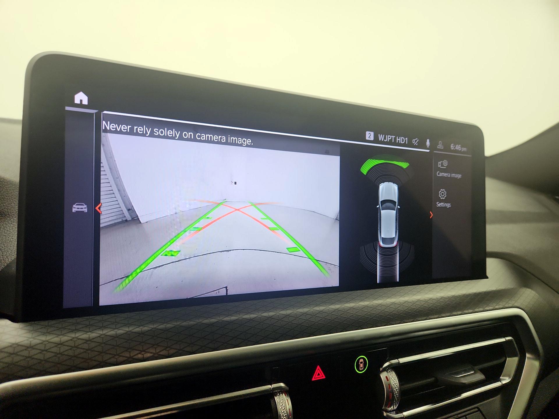 Thumbnail: 2023 BMW X4 - 15