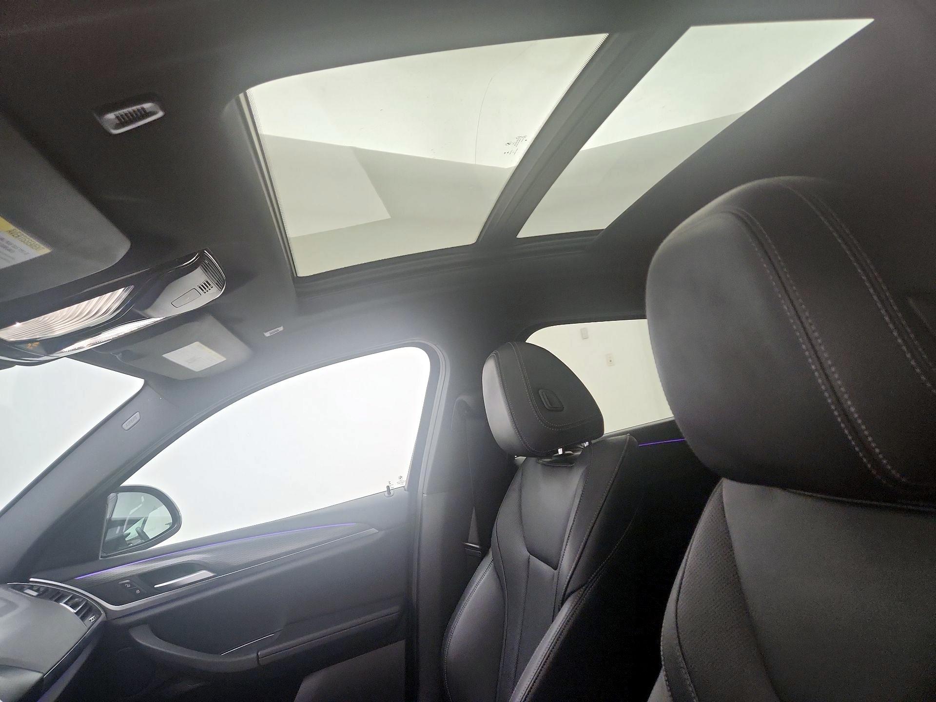 Thumbnail: 2023 BMW X4 - 20