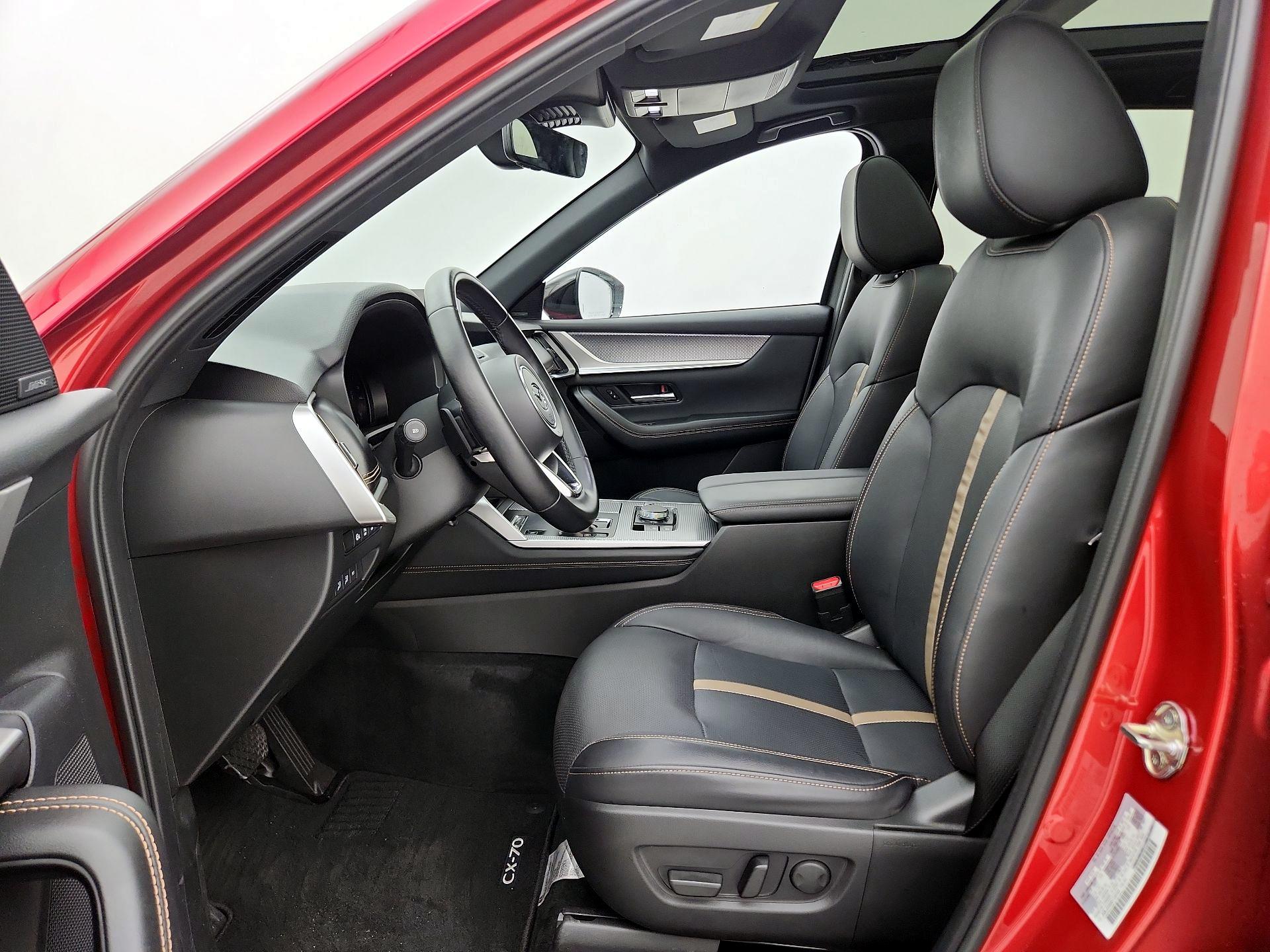 Thumbnail: 2025 Mazda CX-70 - 11