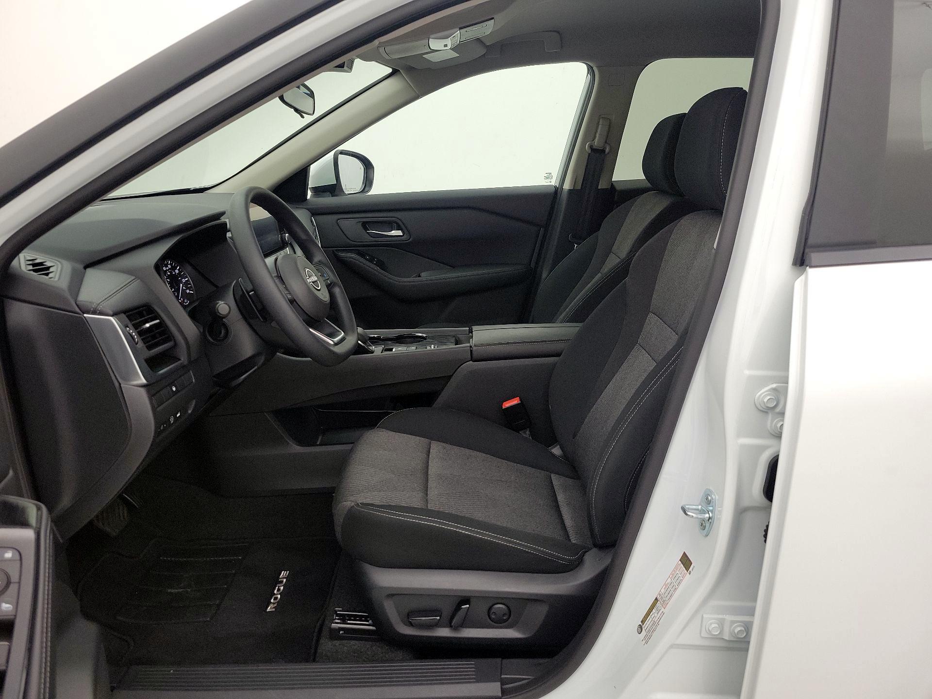 Thumbnail: 2024 Nissan Rogue - 11