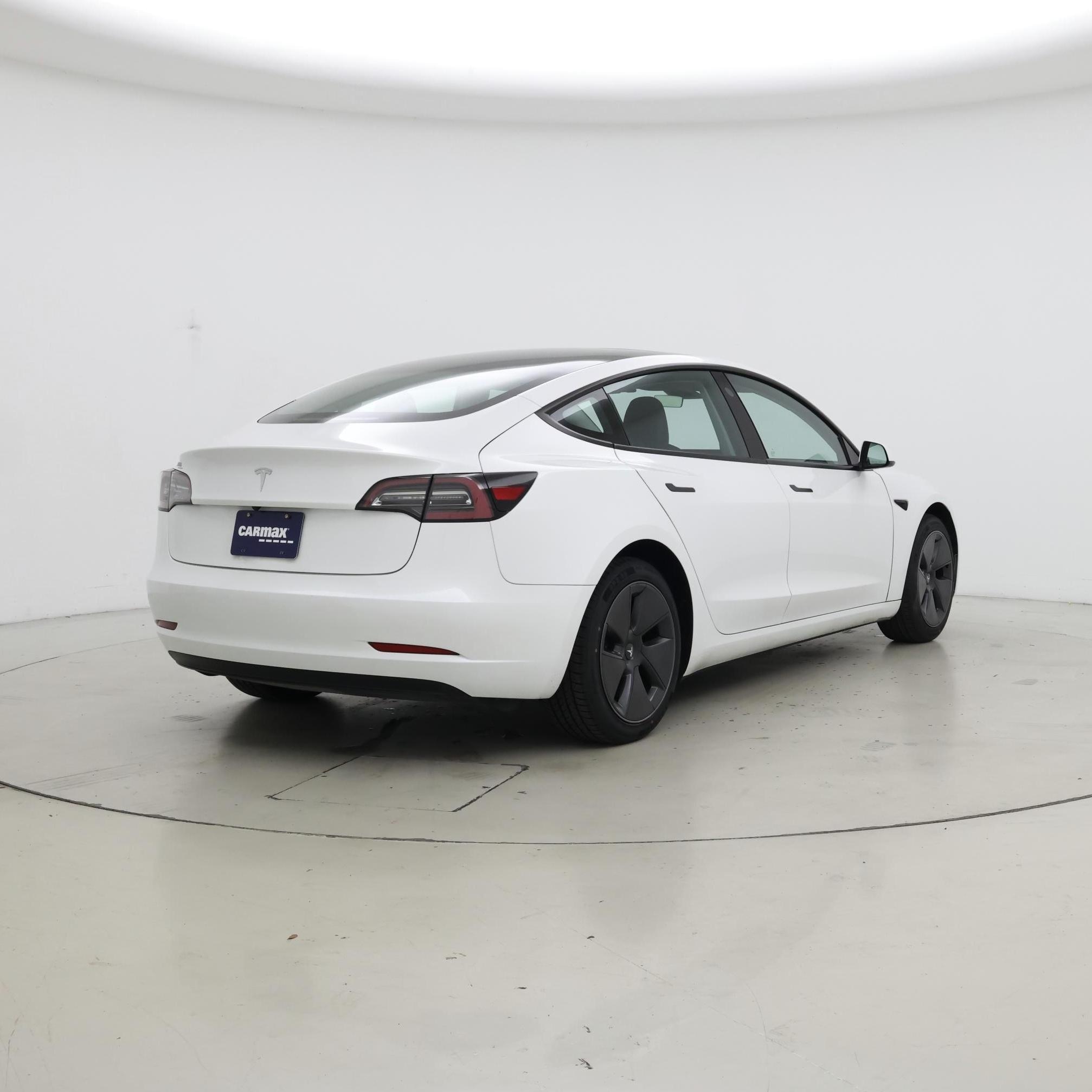 Thumbnail: 2023 Tesla Model 3 - 8