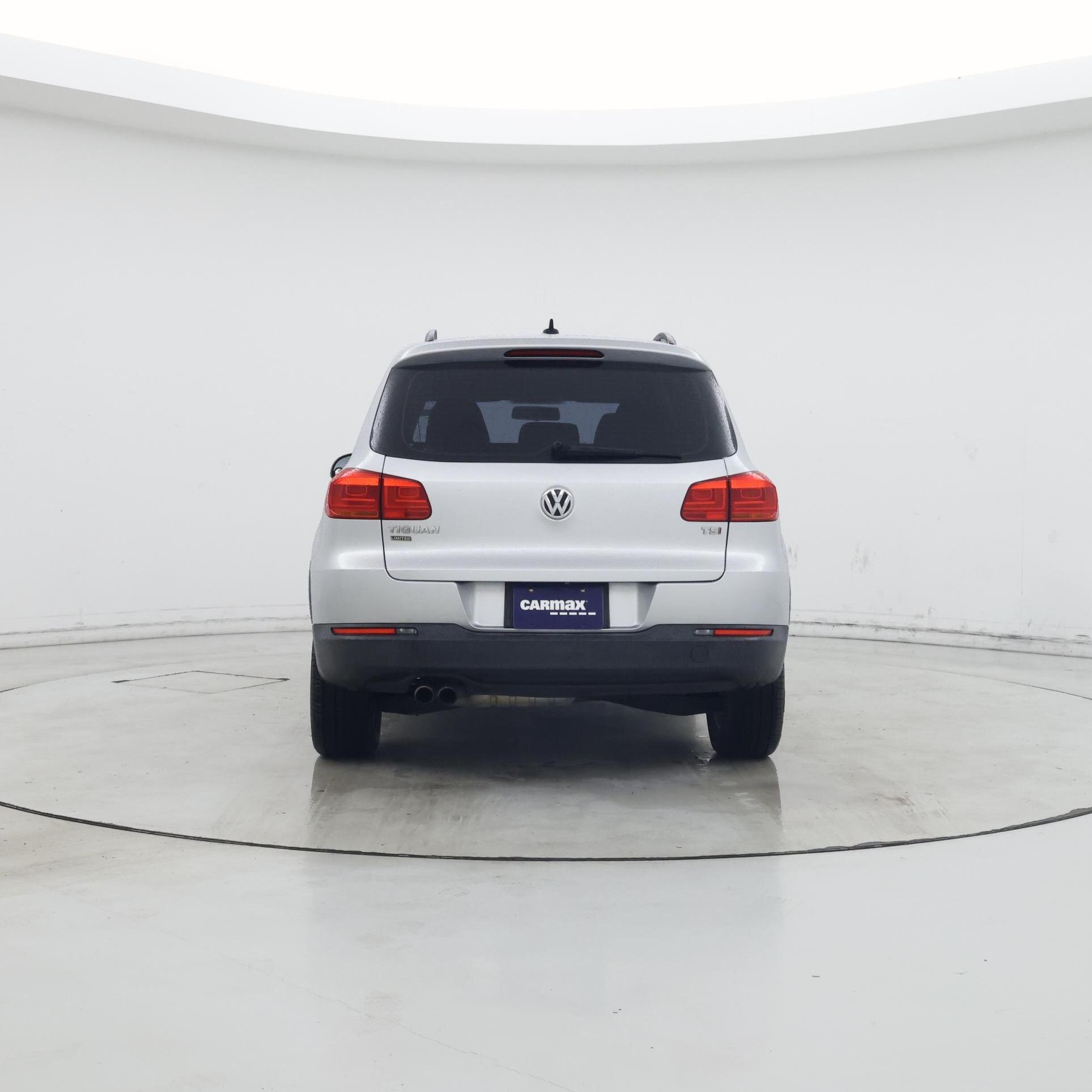 Thumbnail: 2017 Volkswagen Tiguan - 6