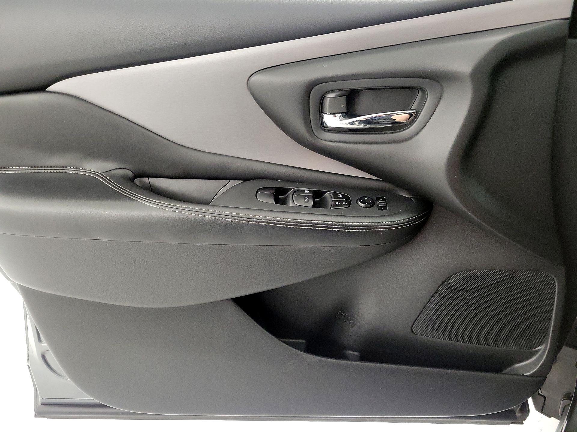 Thumbnail: 2020 Nissan Murano - 12