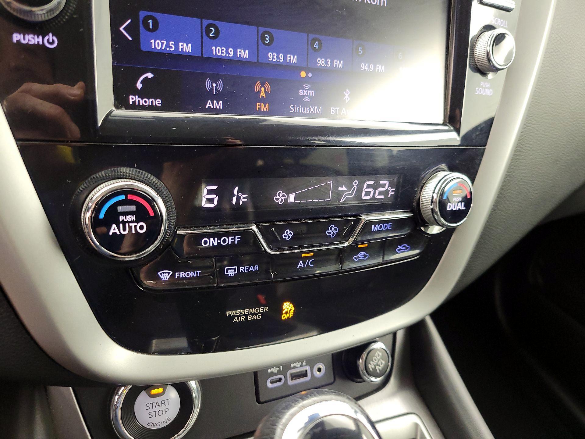 Thumbnail: 2020 Nissan Murano - 16