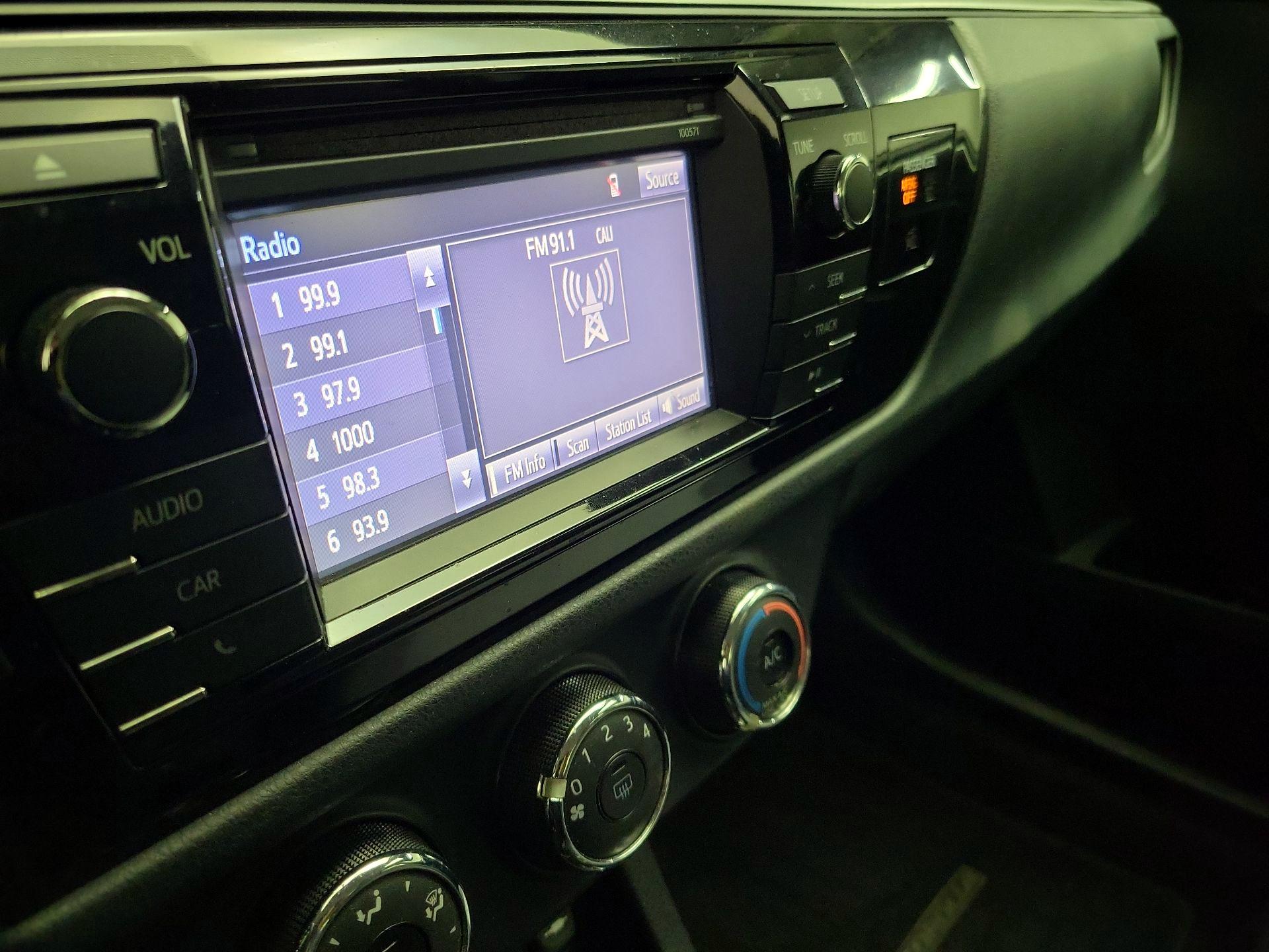 Thumbnail: 2016 Toyota Corolla - 14