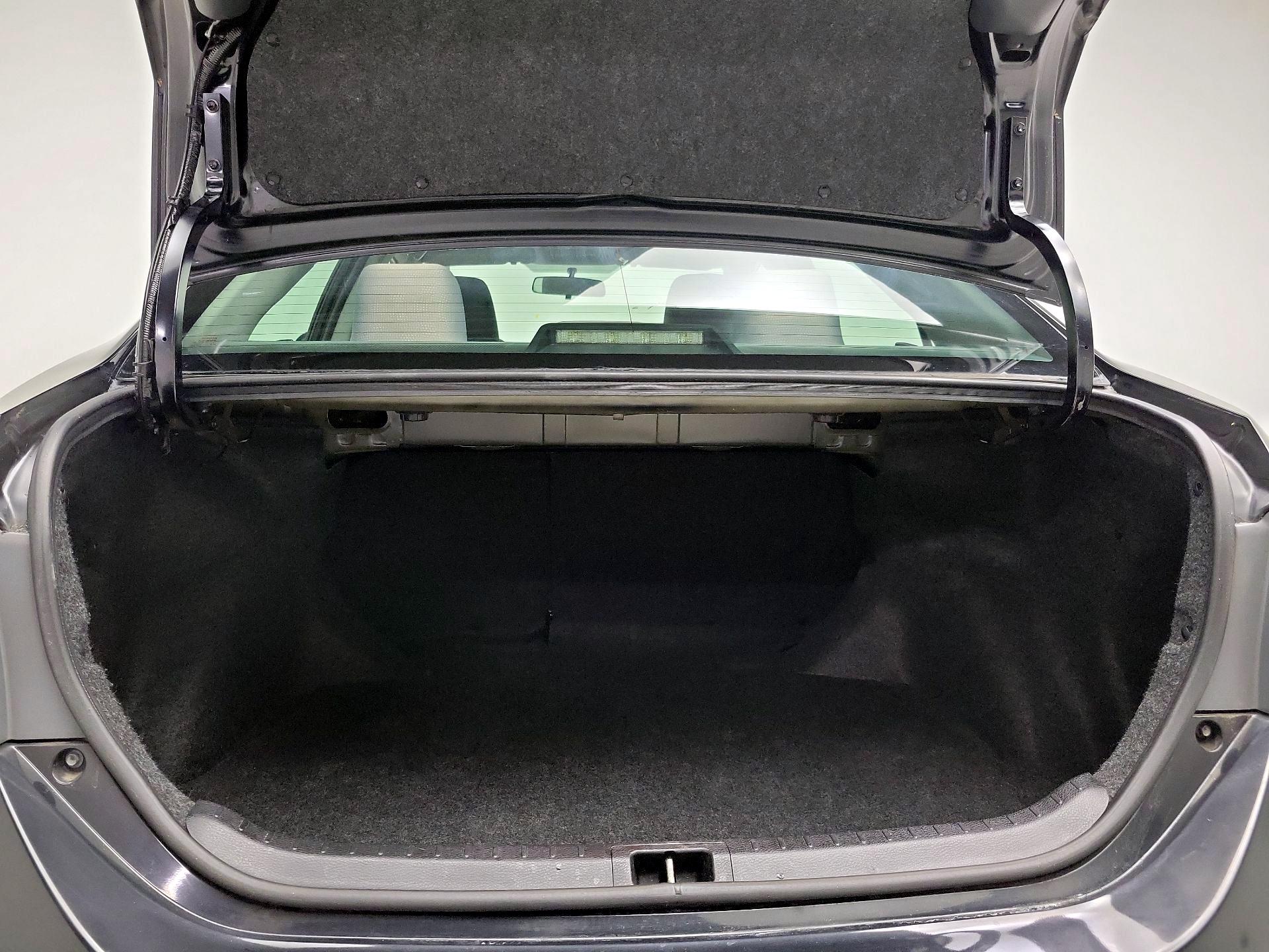 Thumbnail: 2016 Toyota Corolla - 19