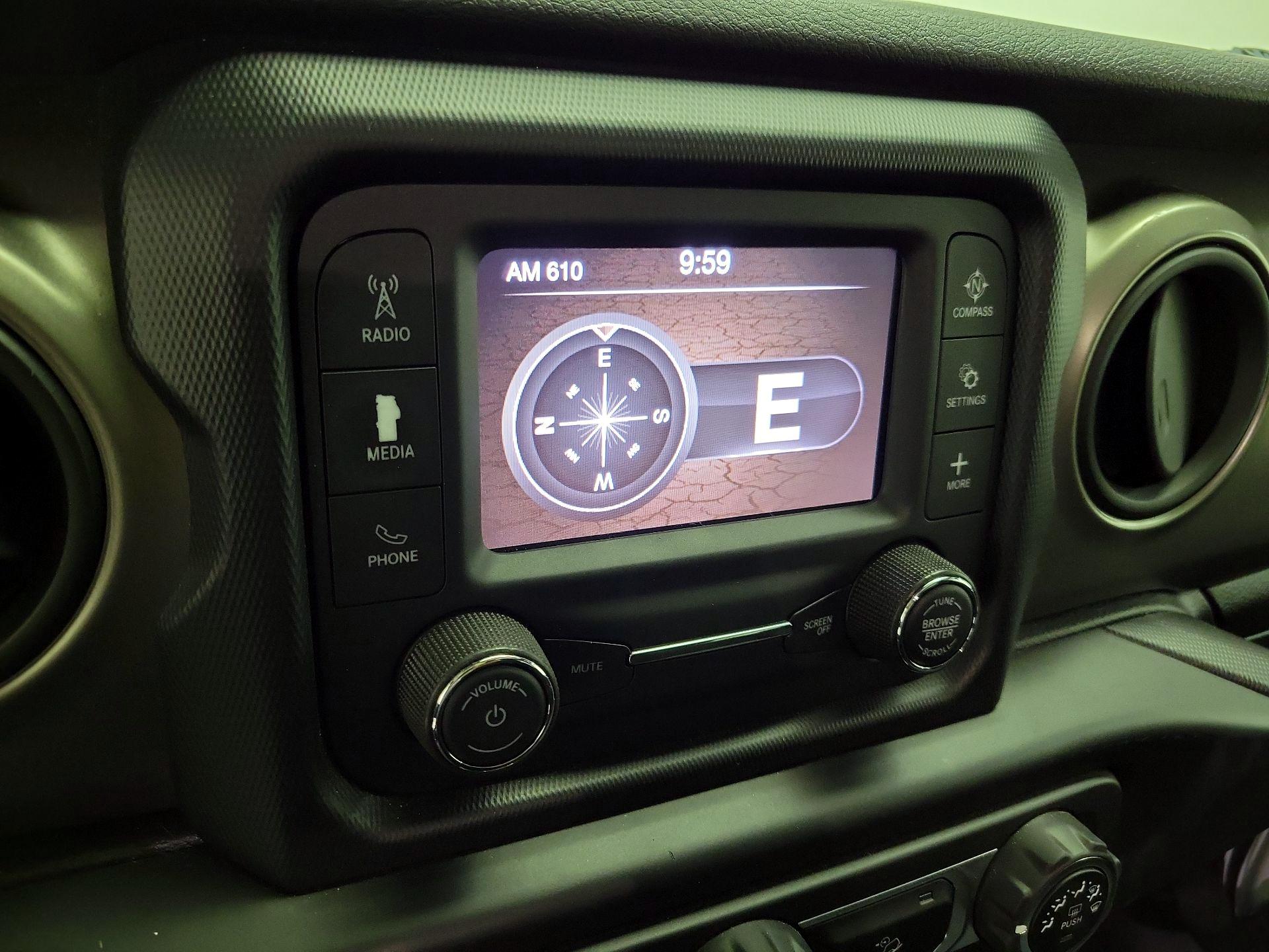 Thumbnail: 2020 Jeep Wrangler - 14