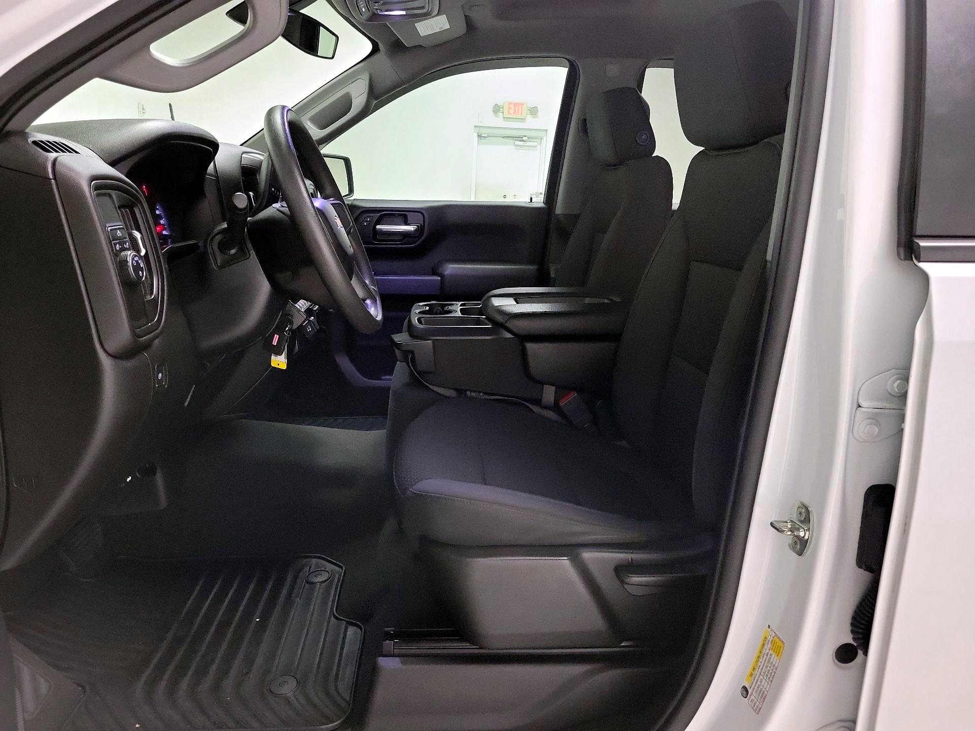 Thumbnail: 2021 Chevrolet Silverado 1500 - 11