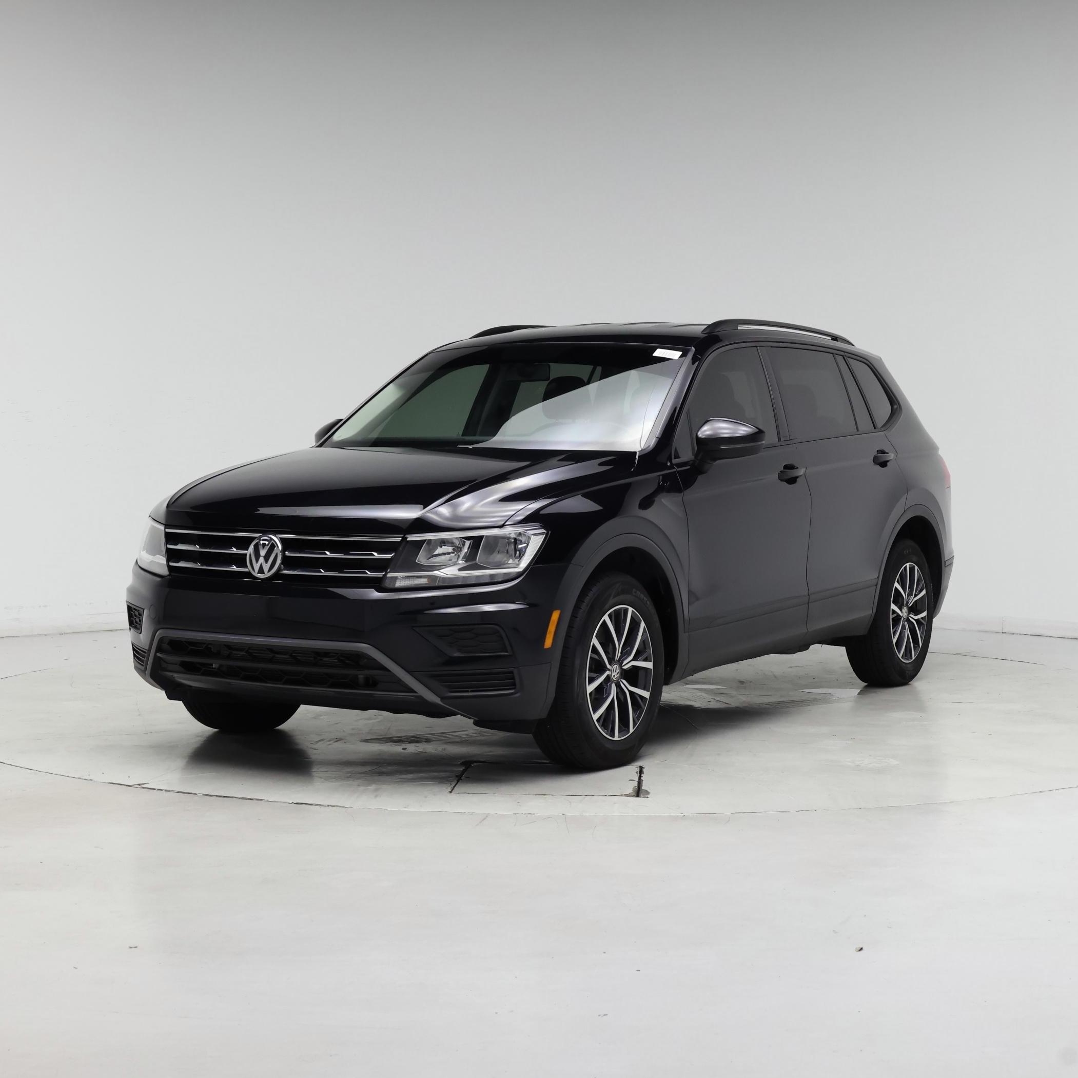 Thumbnail: 2021 Volkswagen Tiguan - 4