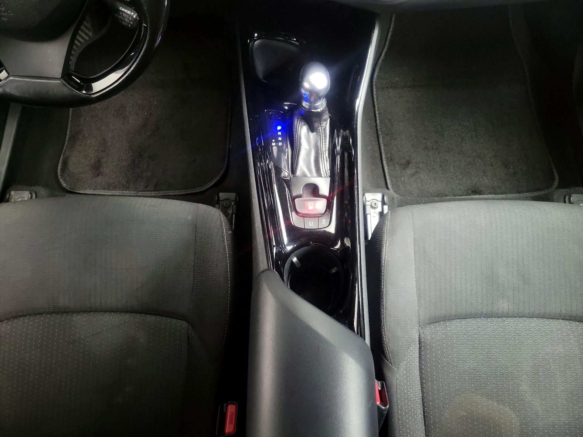 Thumbnail: 2019 Toyota C-HR - 17