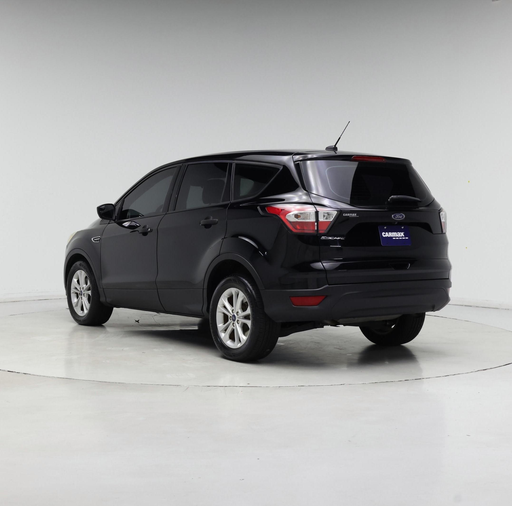 Thumbnail: 2017 Ford Escape - 2