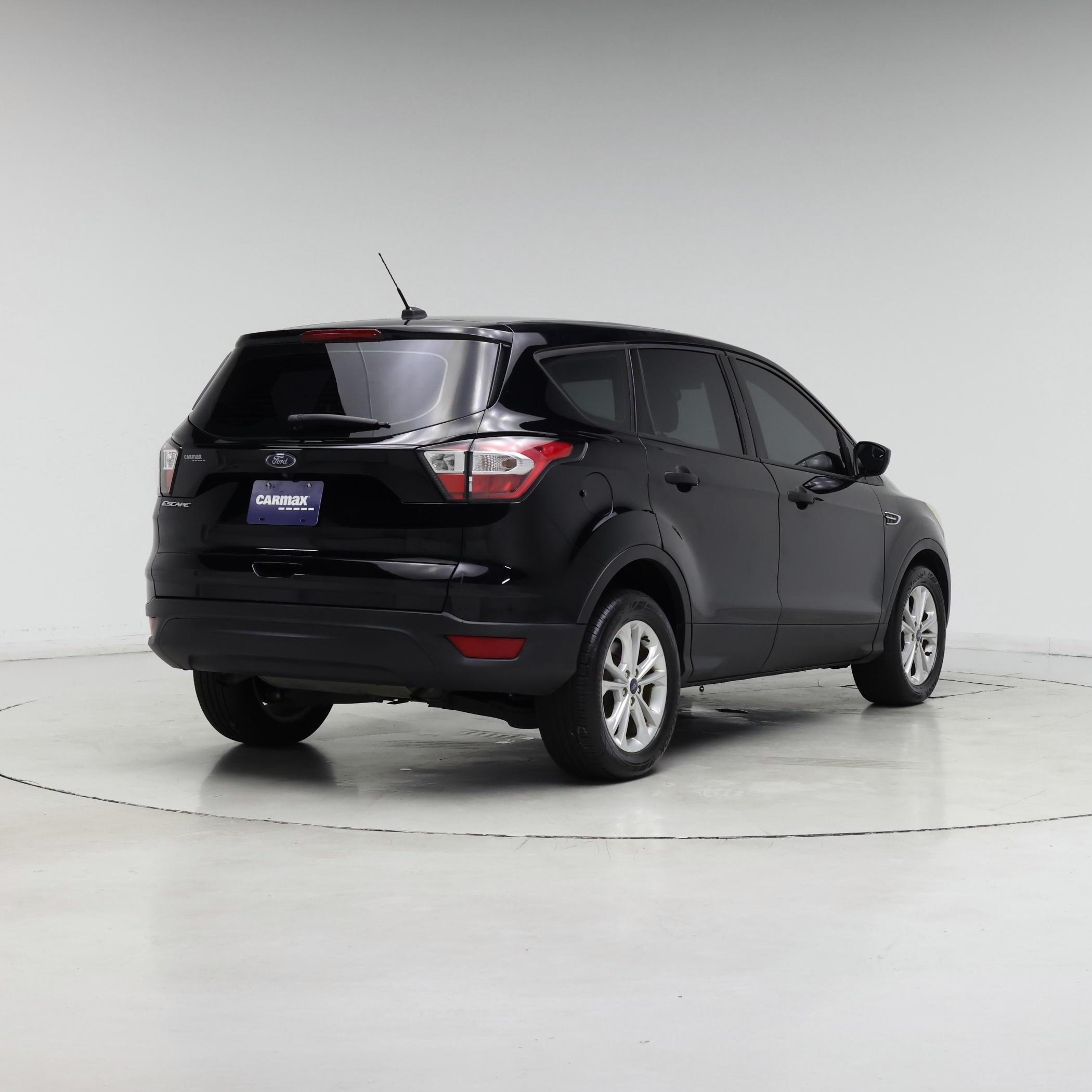 Thumbnail: 2017 Ford Escape - 8