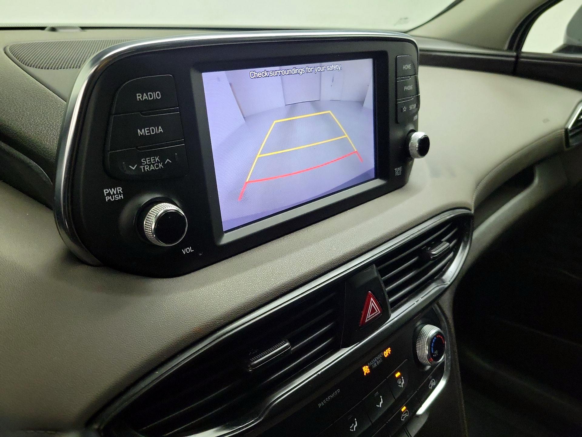 Thumbnail: 2020 Hyundai Santa Fe - 14