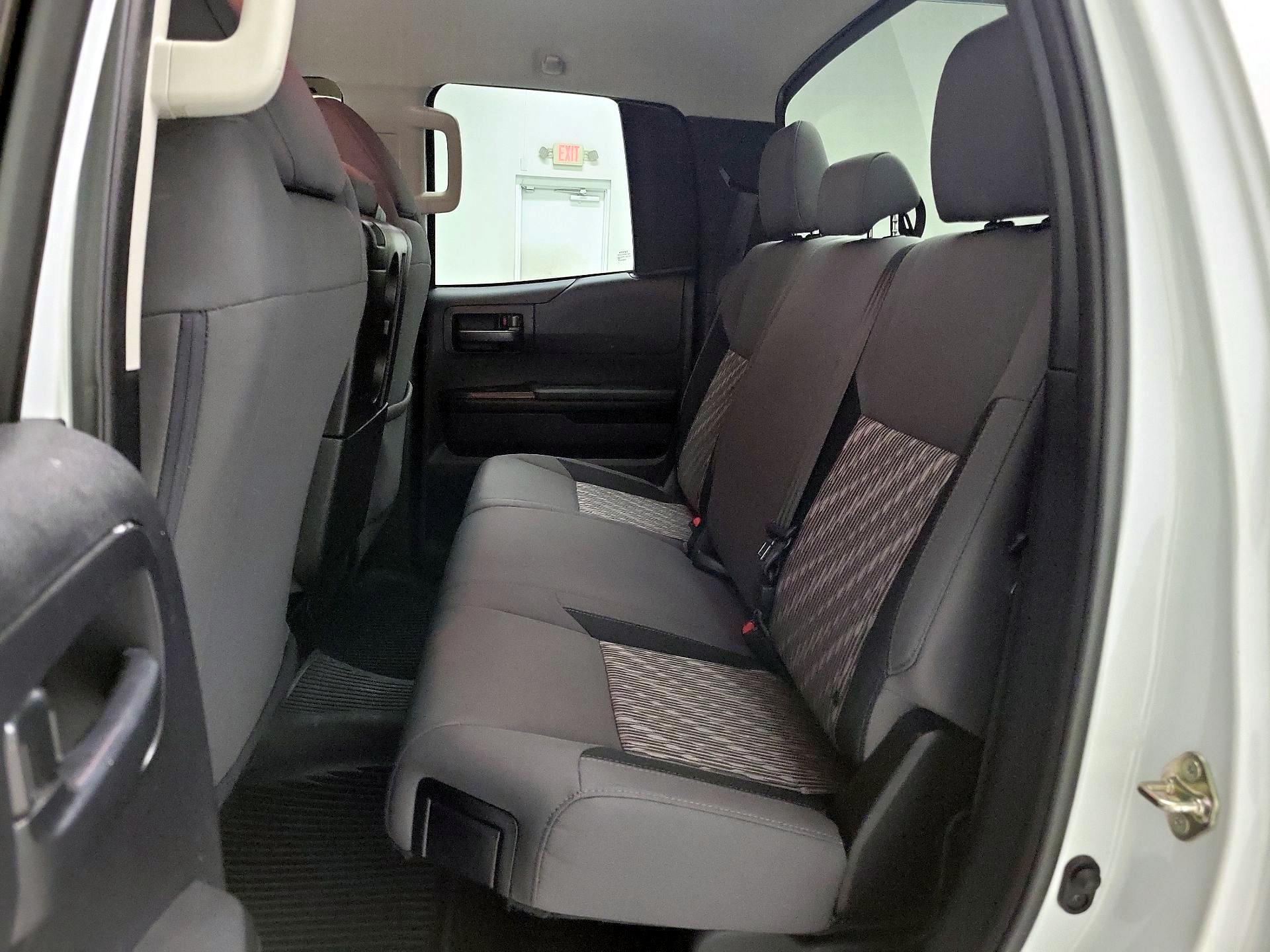 Thumbnail: 2019 Toyota Tundra - 19