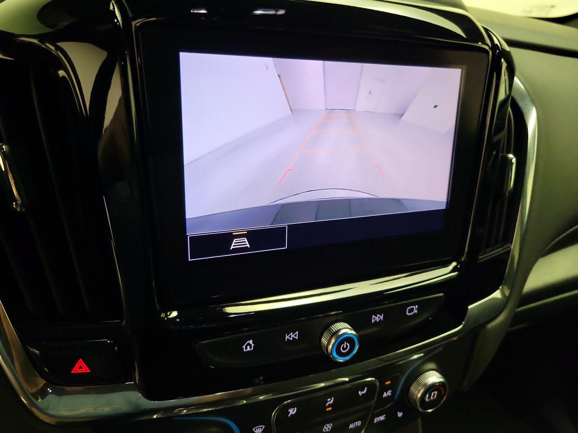 Thumbnail: 2023 Chevrolet Traverse - 15