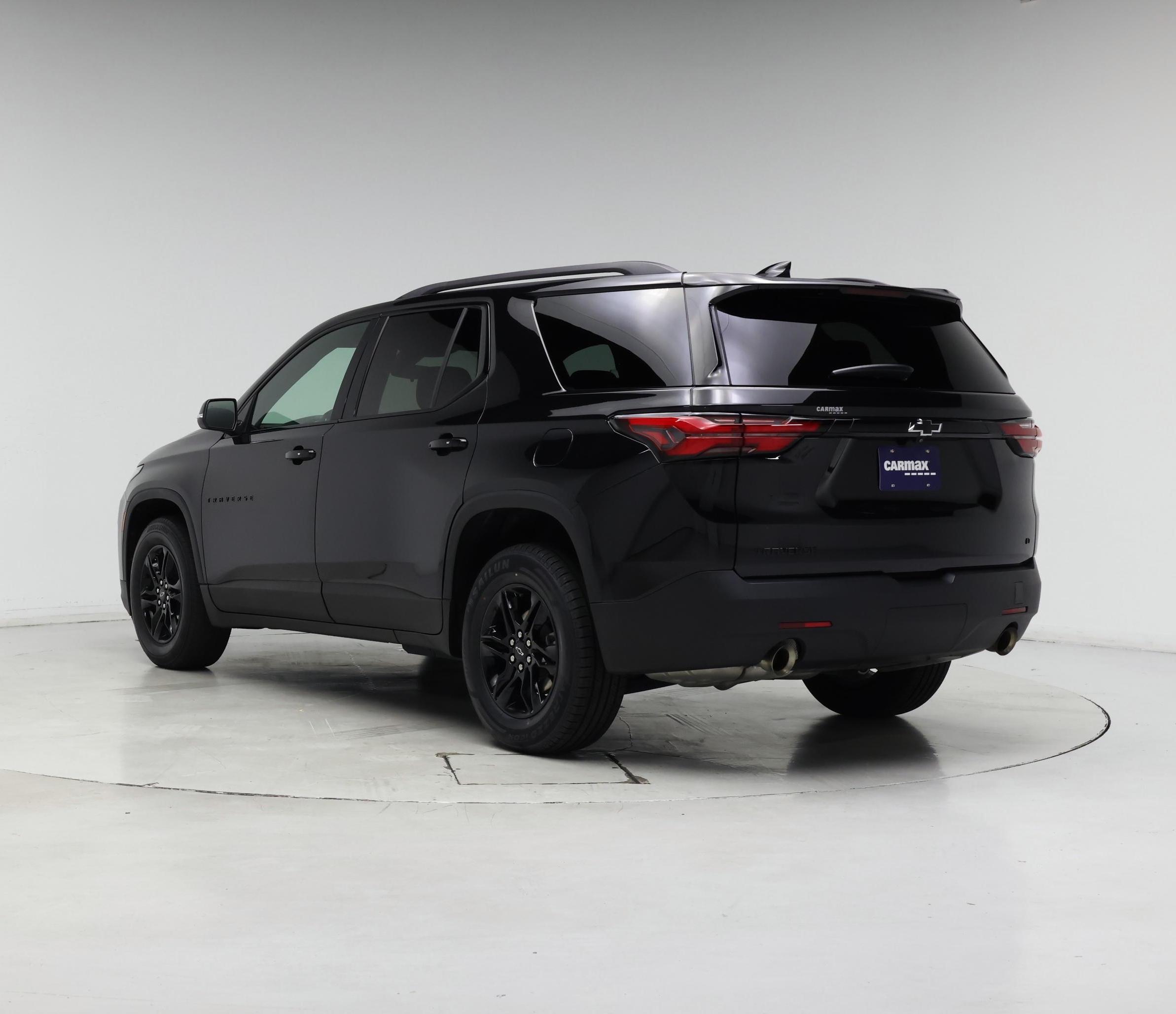 Thumbnail: 2023 Chevrolet Traverse - 2