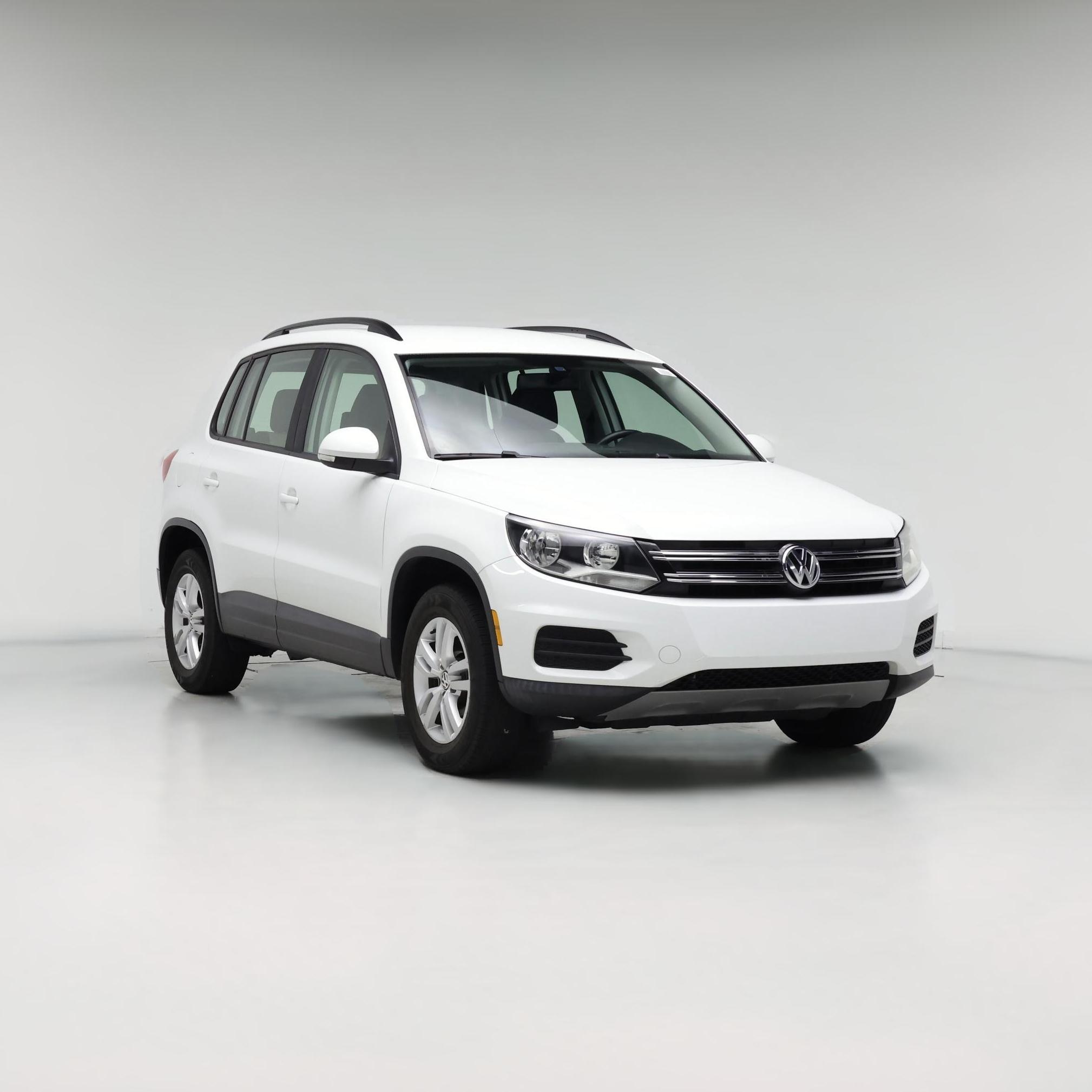 Thumbnail: 2016 Volkswagen Tiguan - 1