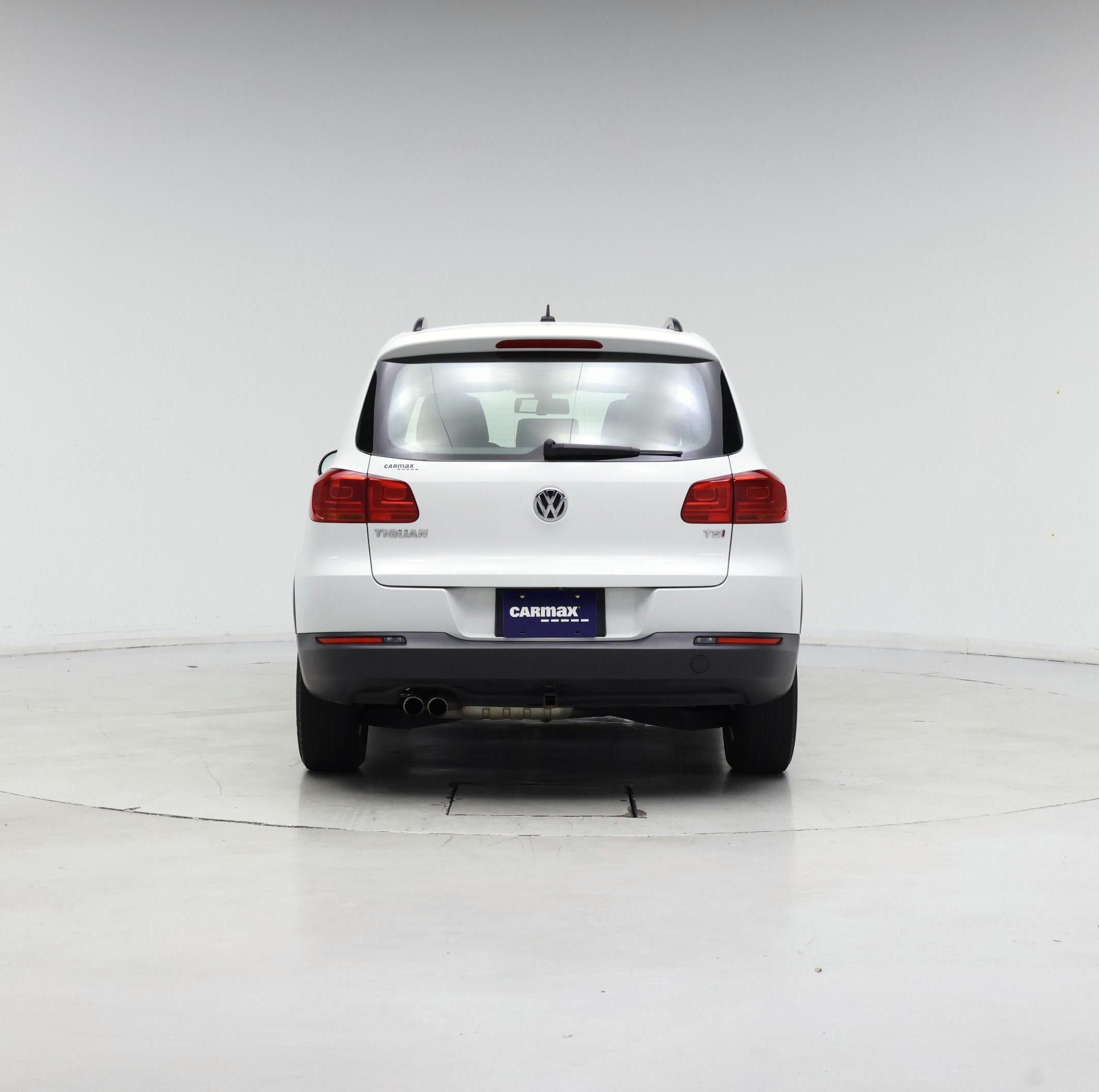 Thumbnail: 2016 Volkswagen Tiguan - 6