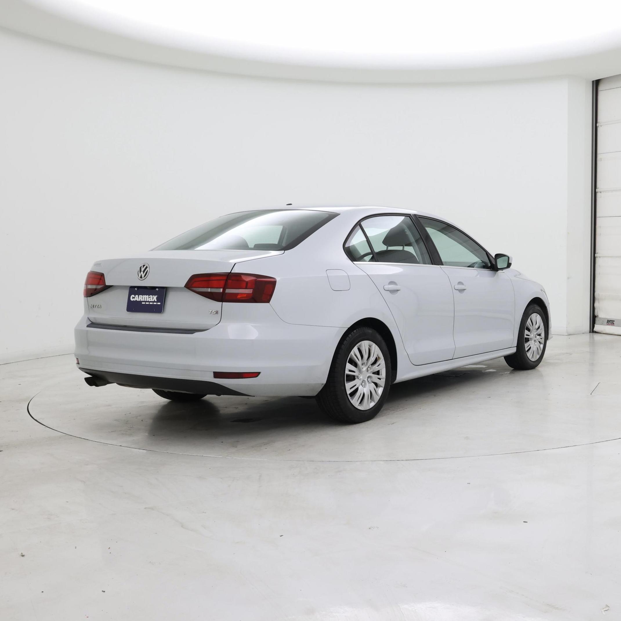 Thumbnail: 2017 Volkswagen Jetta - 8