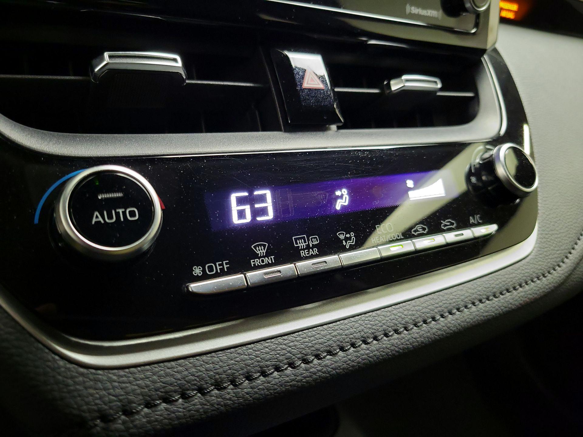 Thumbnail: 2021 Toyota Corolla - 16