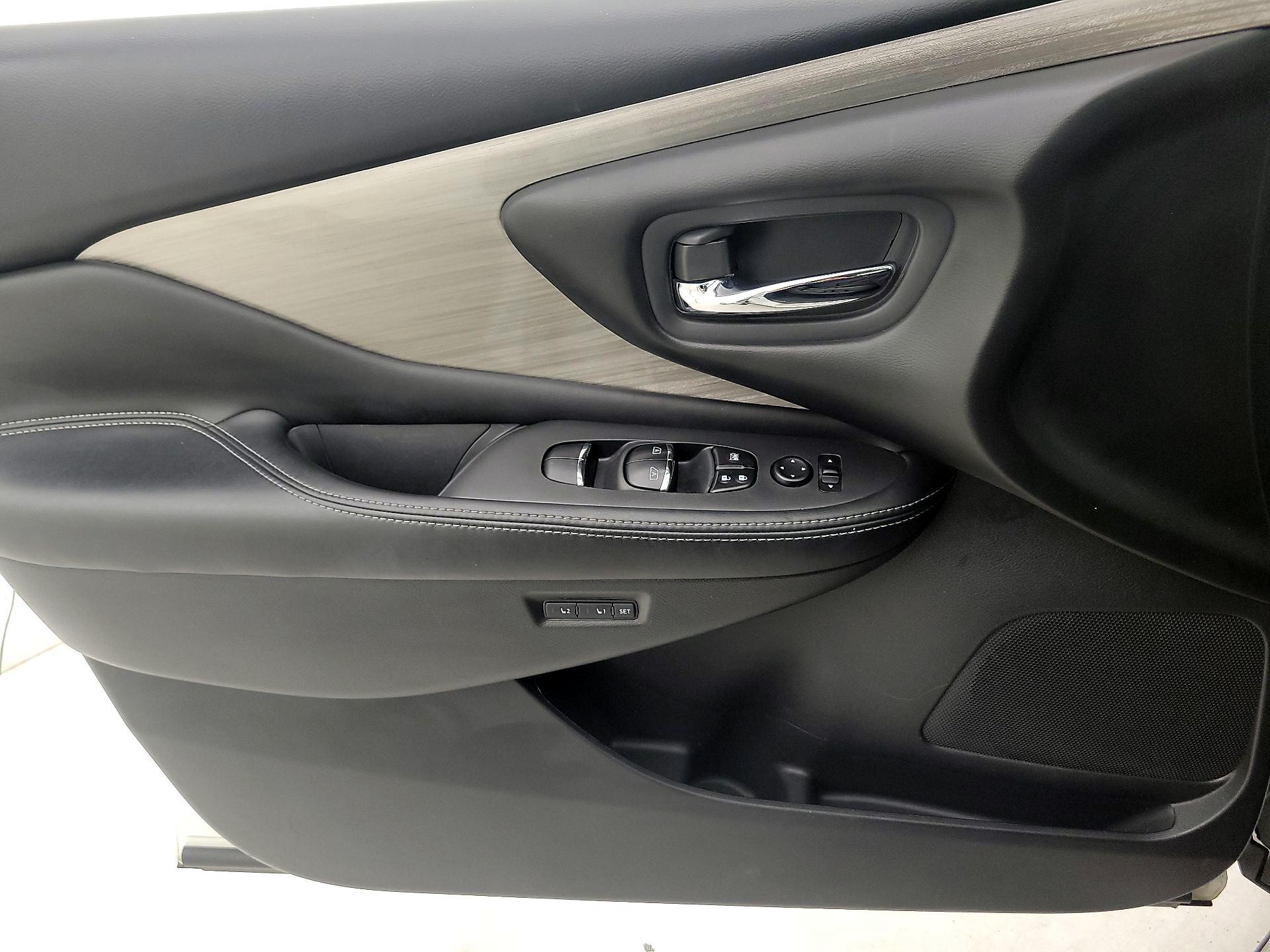 Thumbnail: 2017 Nissan Murano - 12