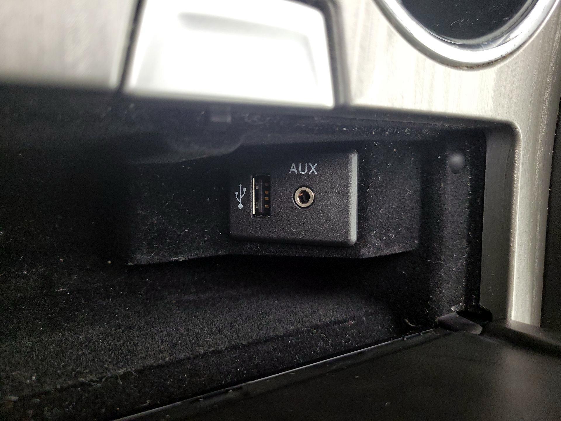 Thumbnail: 2017 Nissan Murano - 19