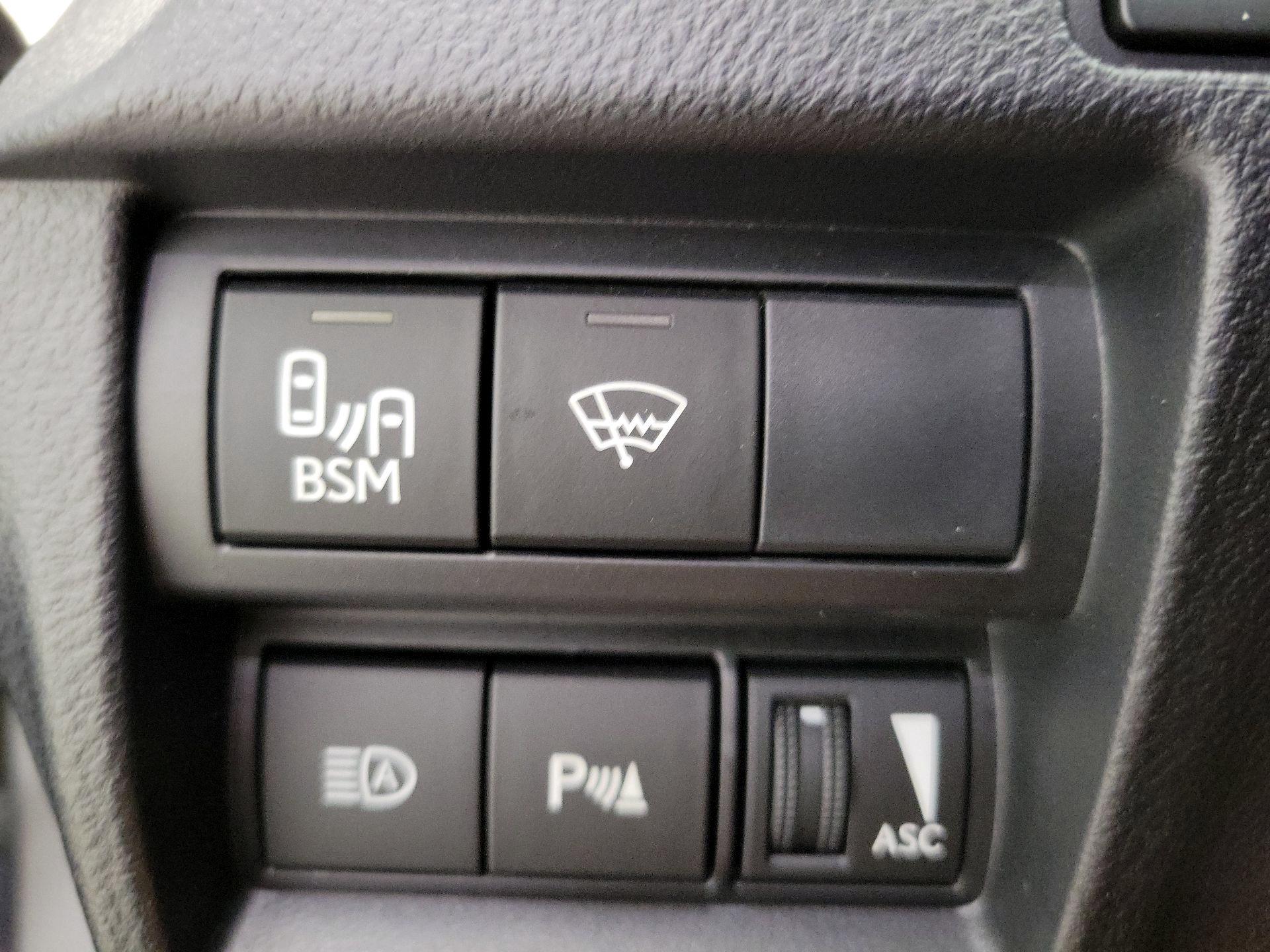 Thumbnail: 2023 Lexus RC - 13