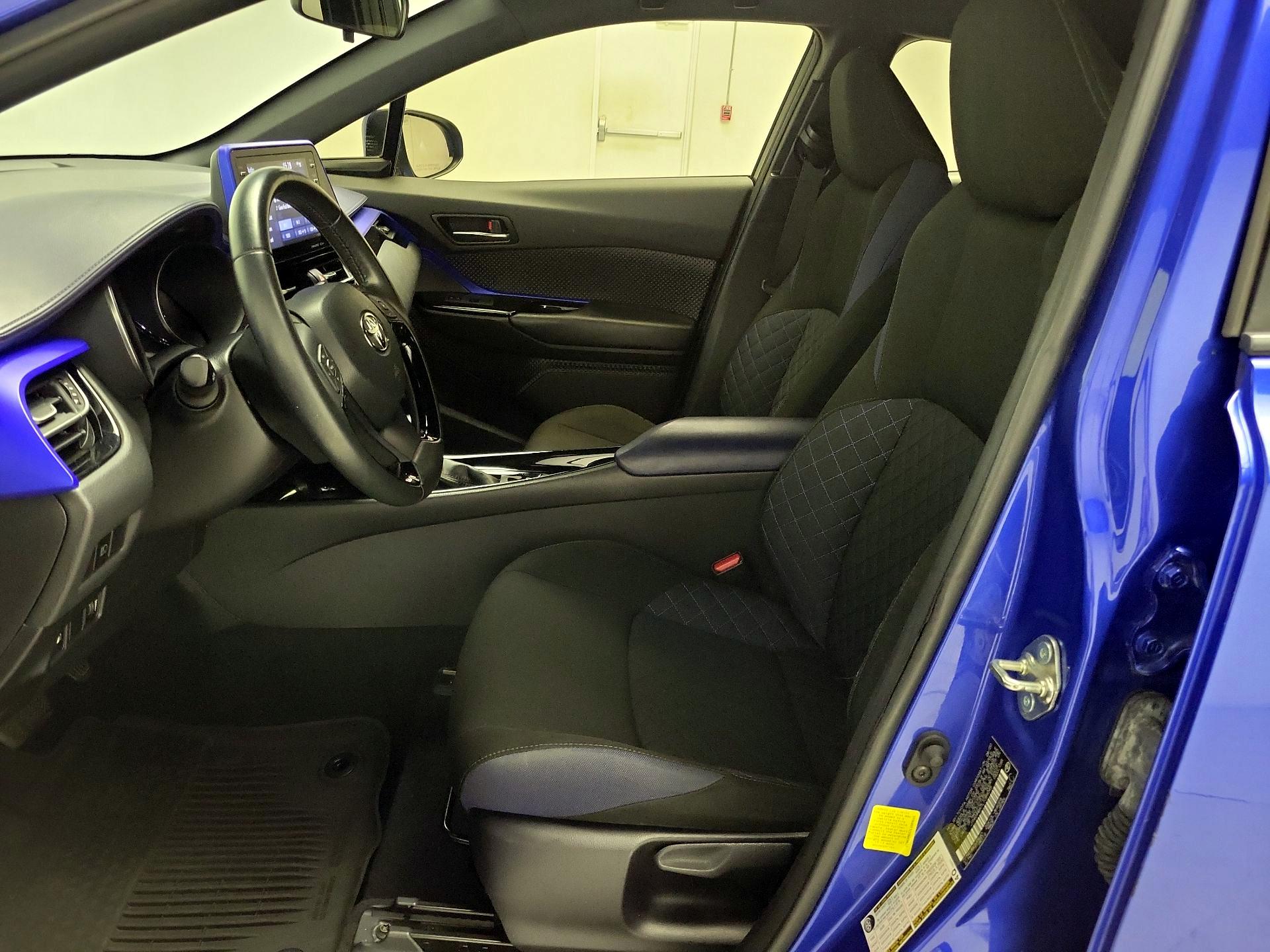 Thumbnail: 2020 Toyota C-HR - 11