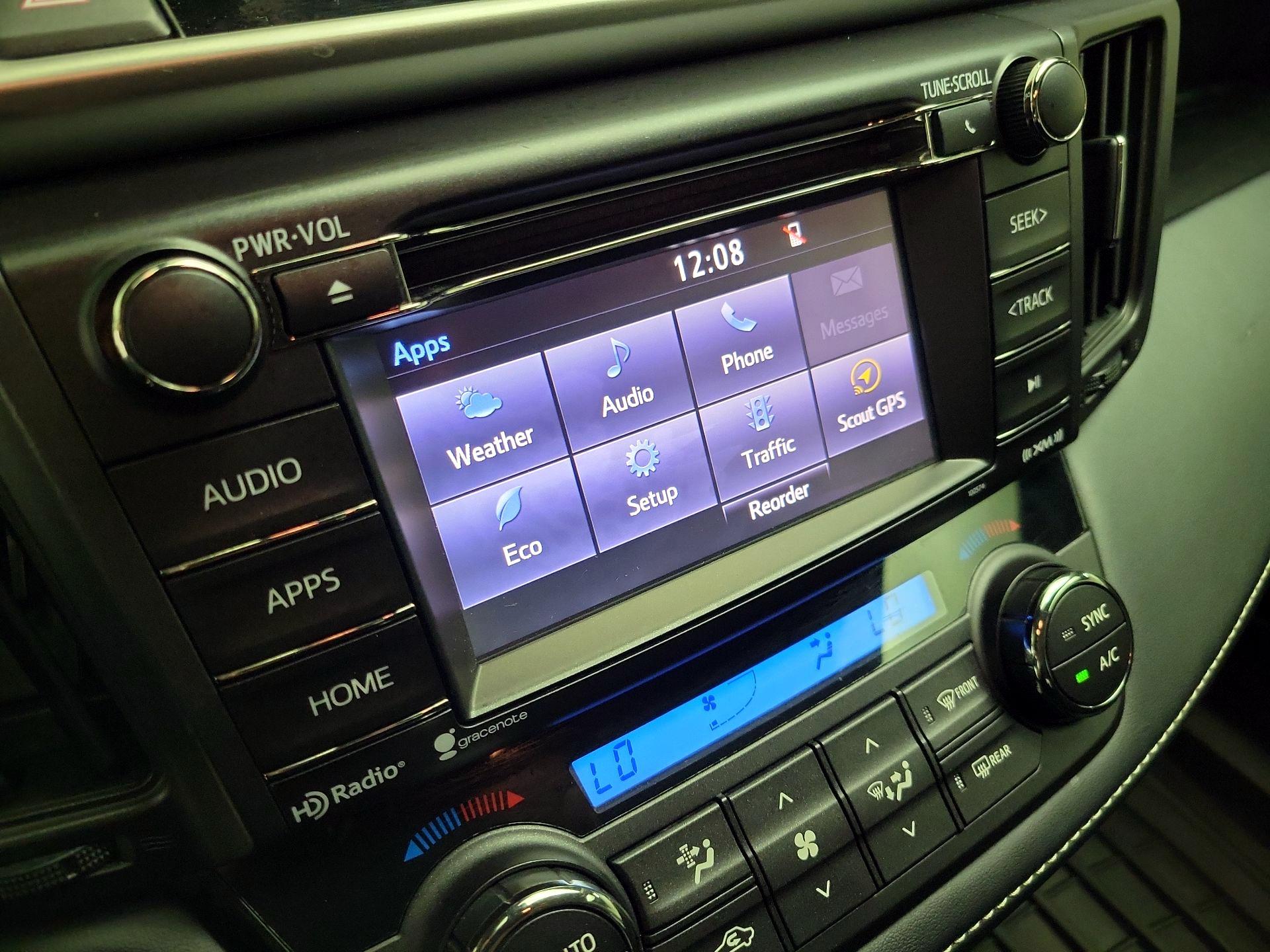 Thumbnail: 2018 Toyota RAV4 - 14