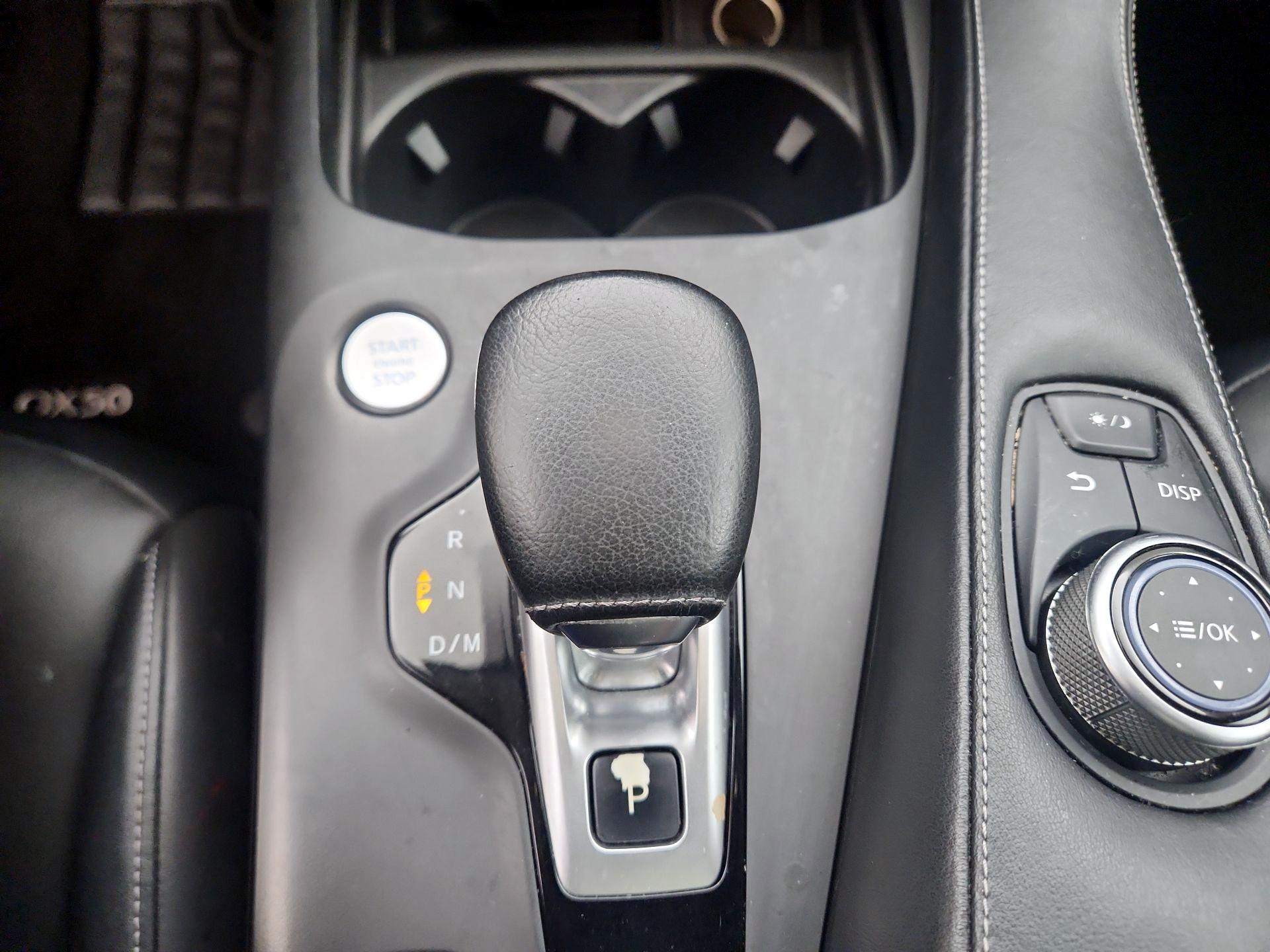 Thumbnail: 2020 INFINITI QX50 - 17