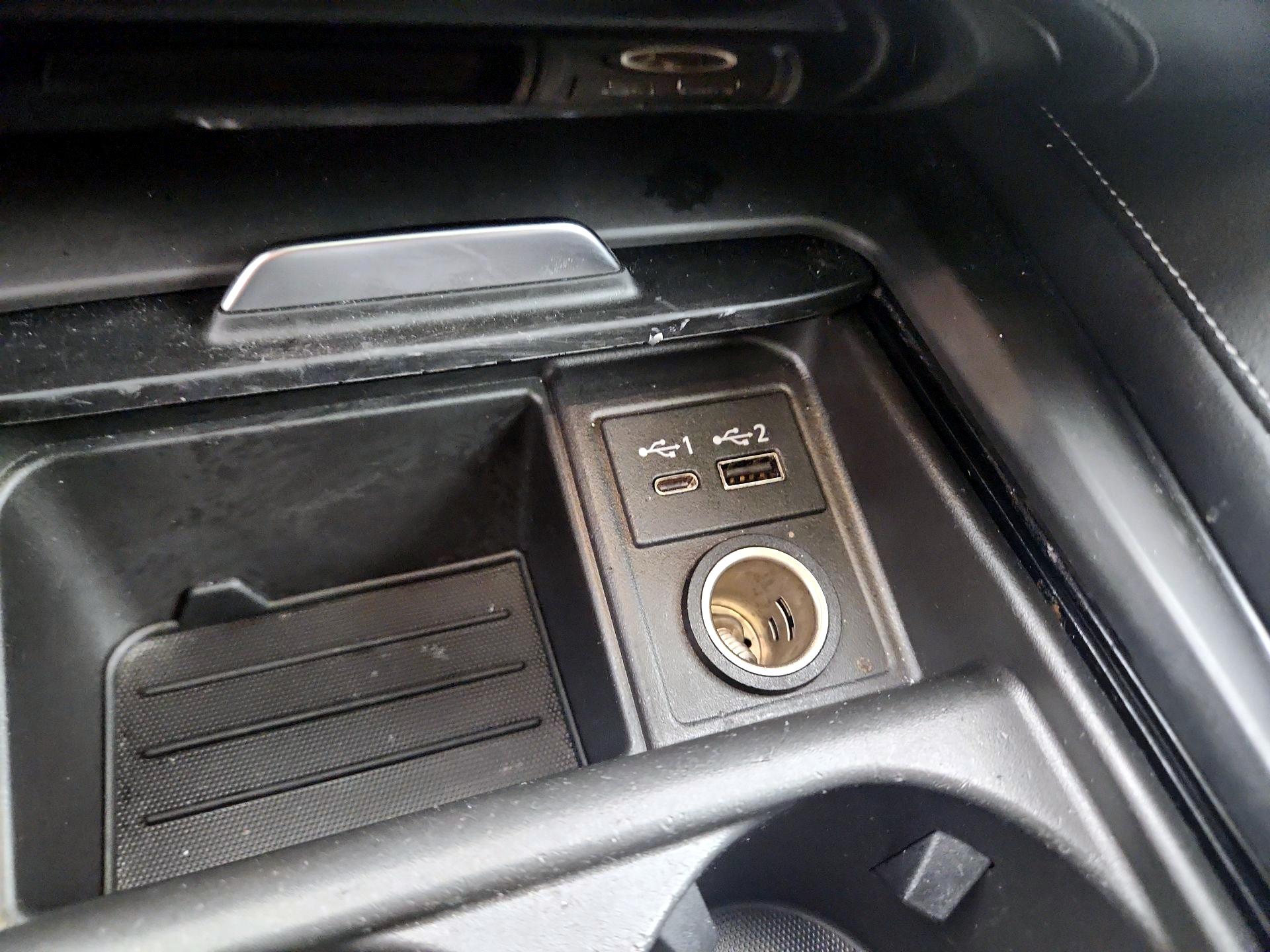 Thumbnail: 2020 INFINITI QX50 - 18