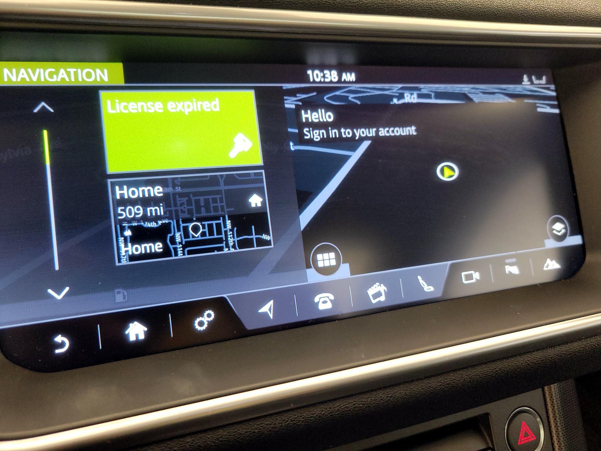 Thumbnail: 2018 Land Rover Range Rover Evoque - 14