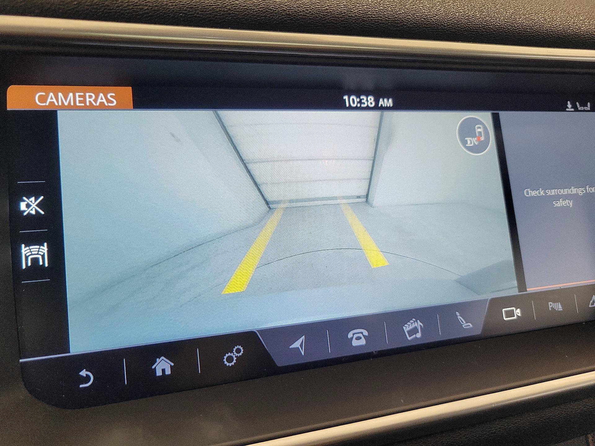 Thumbnail: 2018 Land Rover Range Rover Evoque - 15