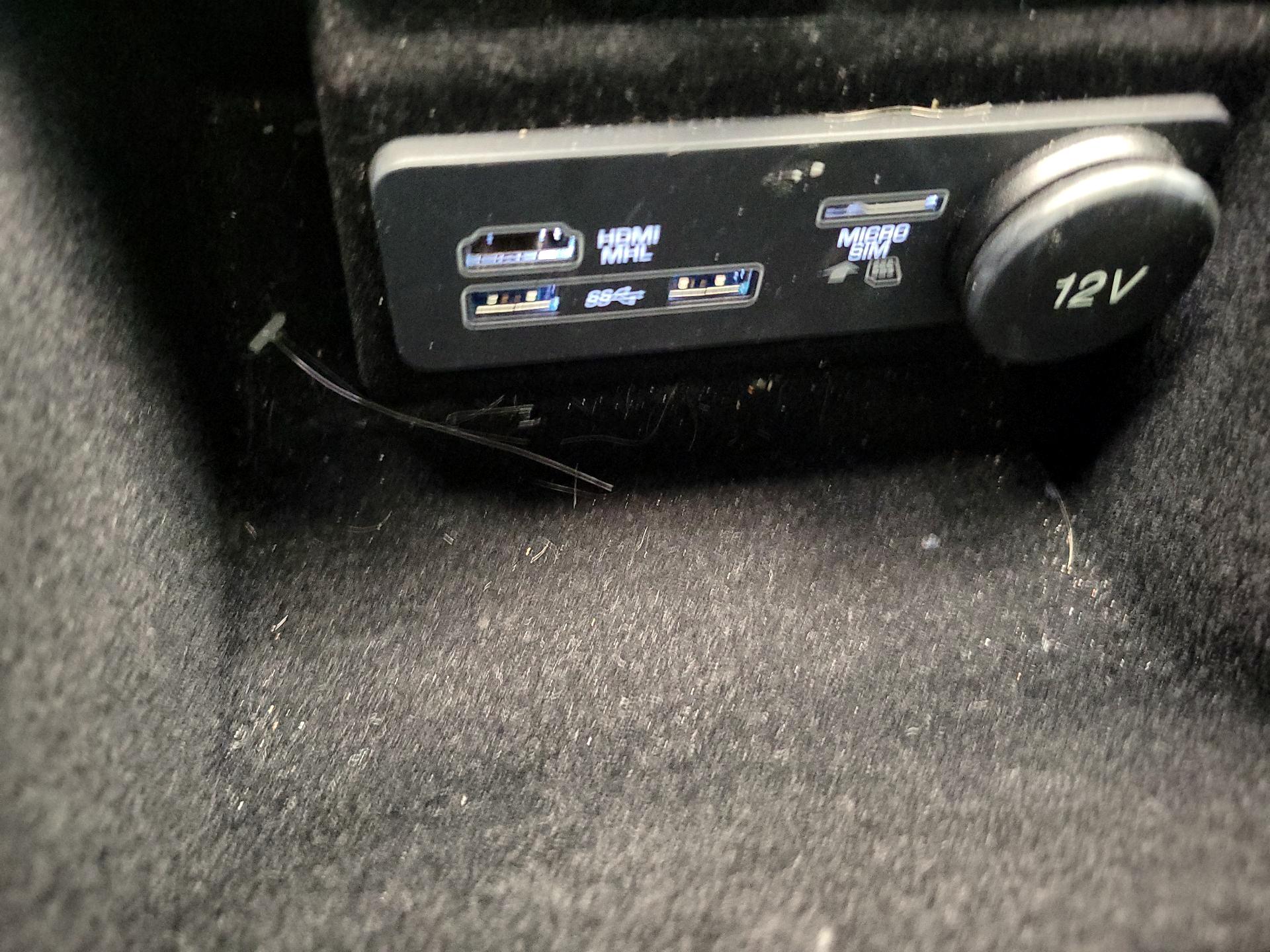 Thumbnail: 2018 Land Rover Range Rover Evoque - 19