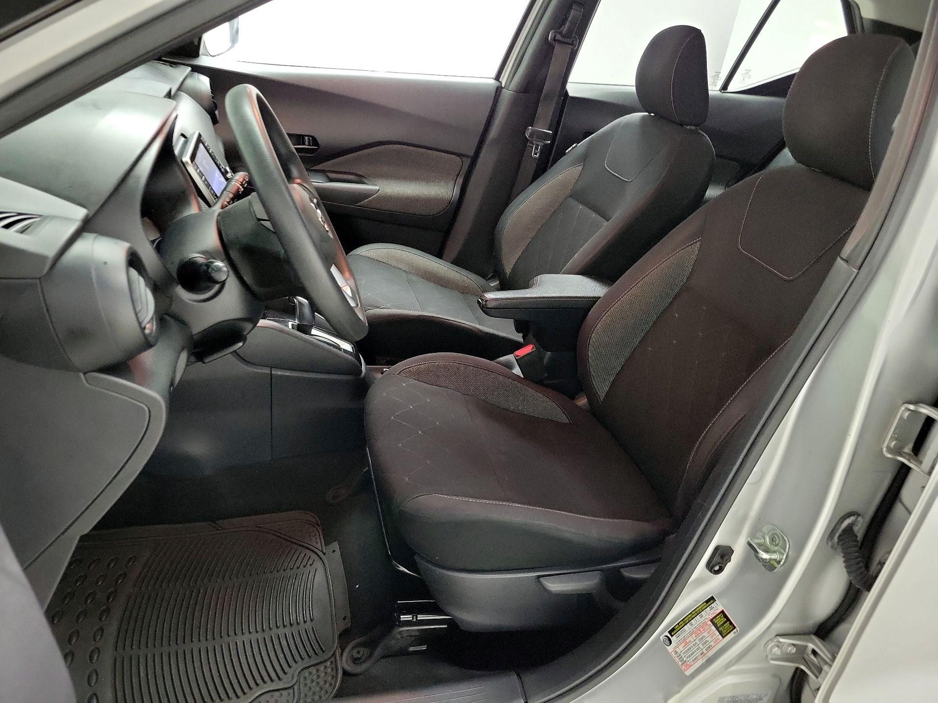 Thumbnail: 2020 Nissan Kicks - 11