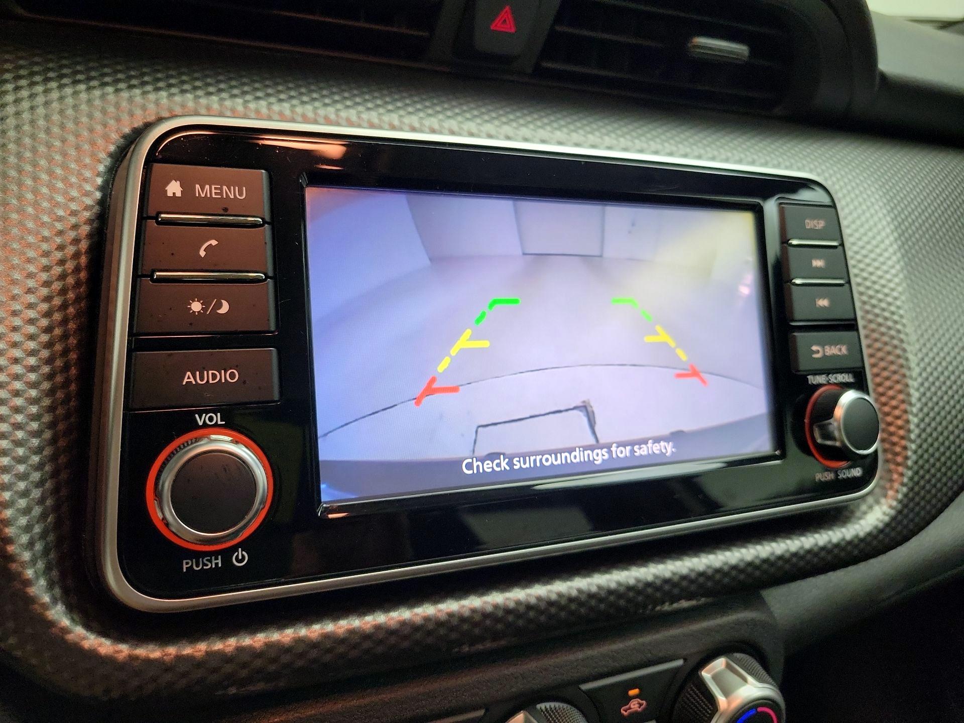 Thumbnail: 2020 Nissan Kicks - 14