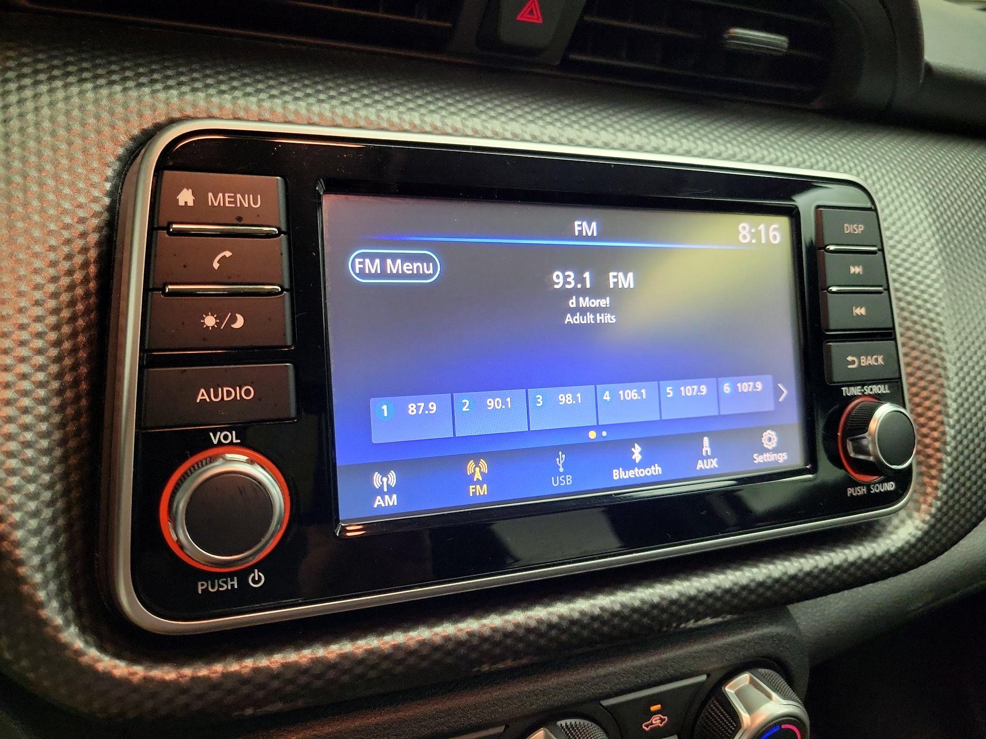 Thumbnail: 2020 Nissan Kicks - 15