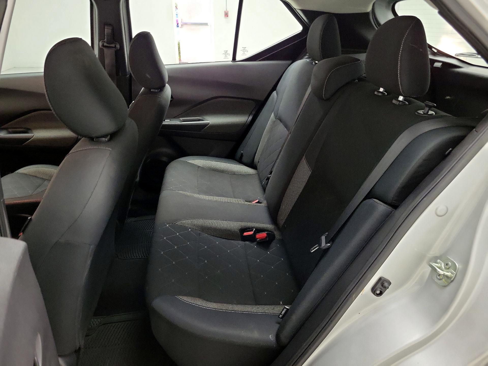 Thumbnail: 2020 Nissan Kicks - 19